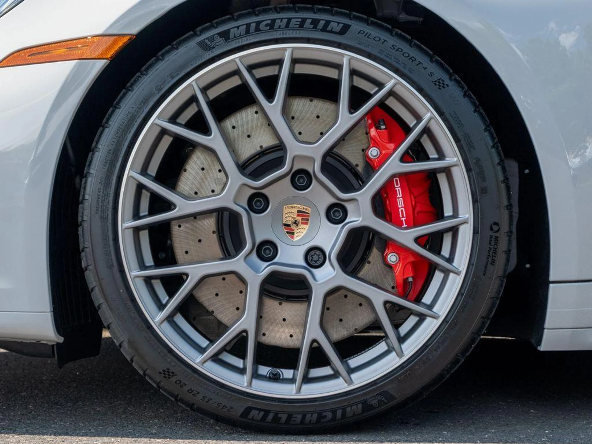 mph011_2080521318_An_TD_q_3u_U_Zbr_I_Ey_F_Jhc_A2_C0oo_bd7f10c650