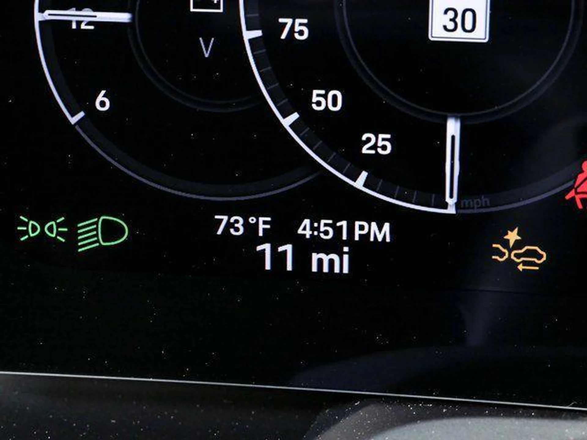 mph011_208217413_nz_EE_5_K1w_Iafsiewckt7114_B_An_A_b7437bdedc