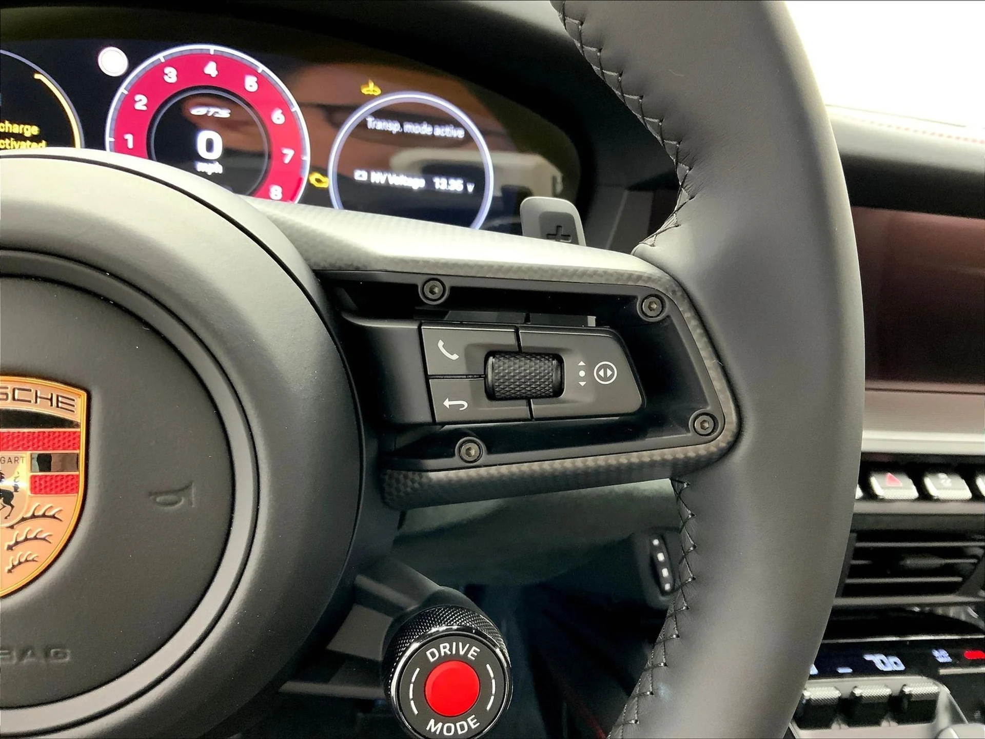 mph011_2085114830_525fb0f896e5e98020f715f5d8a7a390x_71f3ca3dc3