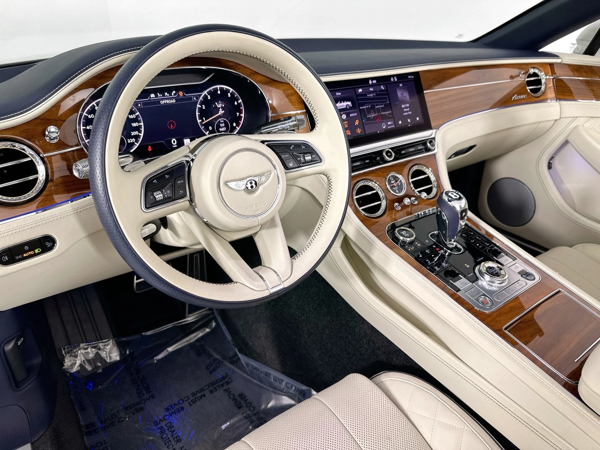 mph011_2099529188_12_f903bb4c73