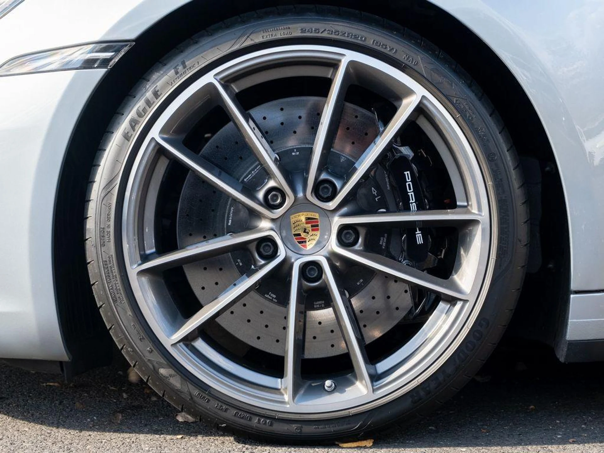 mph011_2105374620_Sr_Vd_Uf_Vc_G_Kgp_Hvf8_Zxi_T_Ok_M_Dcf4_3774af5f80