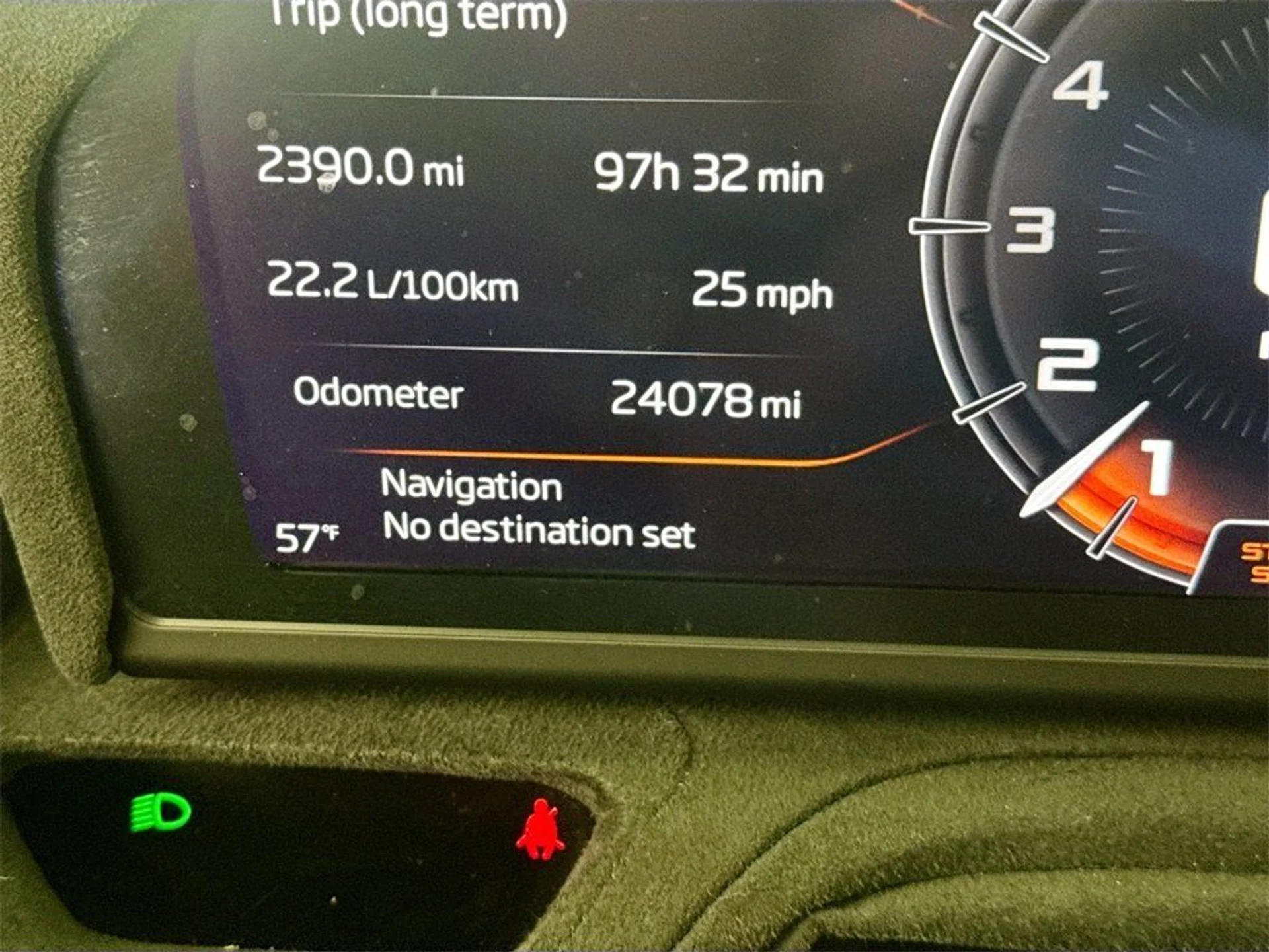 mph011_2105485431_99d0bd6ee3d14c614ad982a44140becf_79752732f9