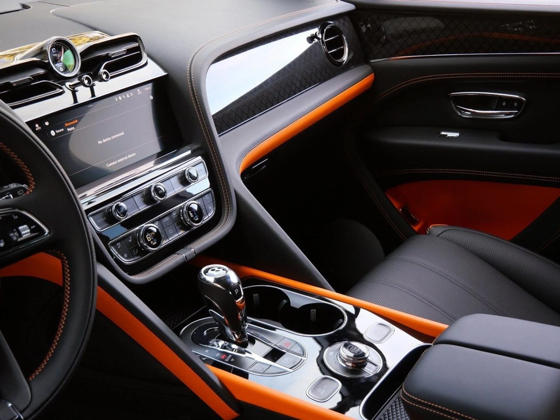 mph011_2109480424_33c915cad8665a5b632460f31742fe16x_084d53ef41