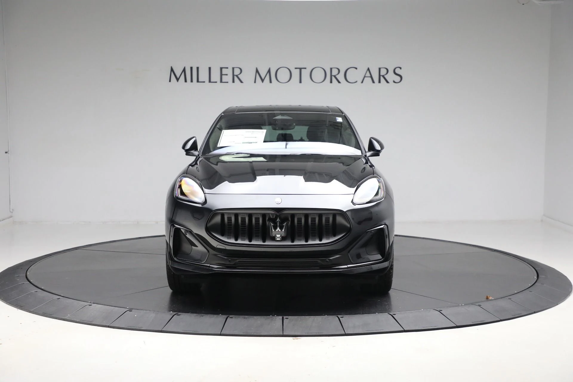 mph011_2110669624_New_2025_Maserati_Grecale_Folgore_e5ac65abe2