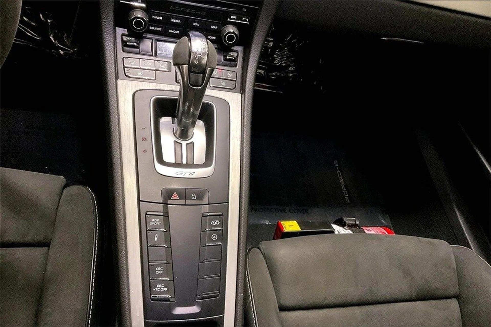 mph011_211466599_0f2f640567116761d4d853befef71904x_be389187d6