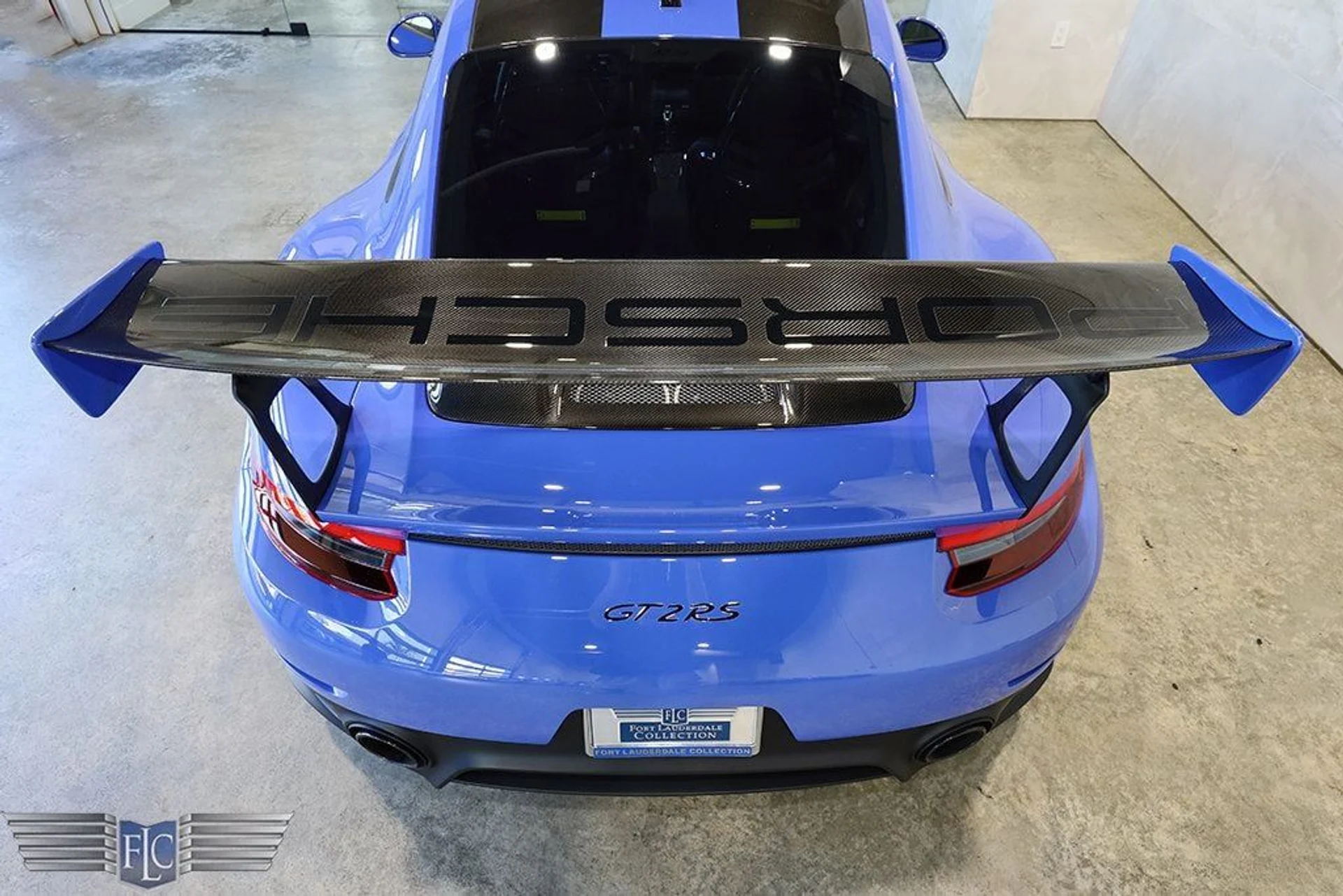 mph011_2115811107_used_2018_porsche_911_gt2rsweissach_9689_22919287_12_1024_b54f58fddc
