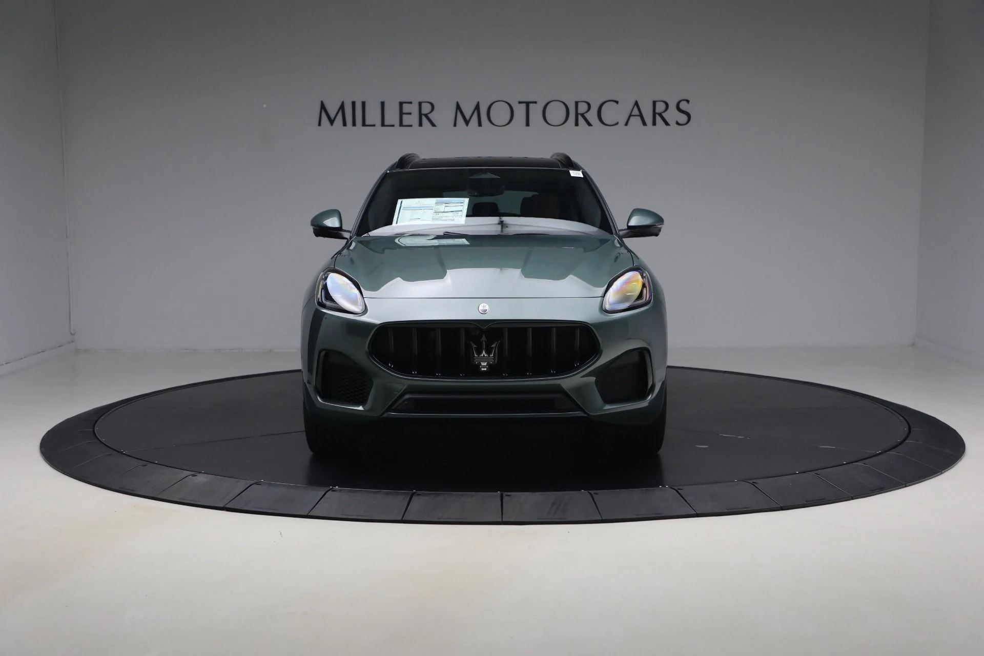 mph011_2116426287_New_2026_Maserati_Grecale_Modena_V6_1780685407_7dd7fca2ec