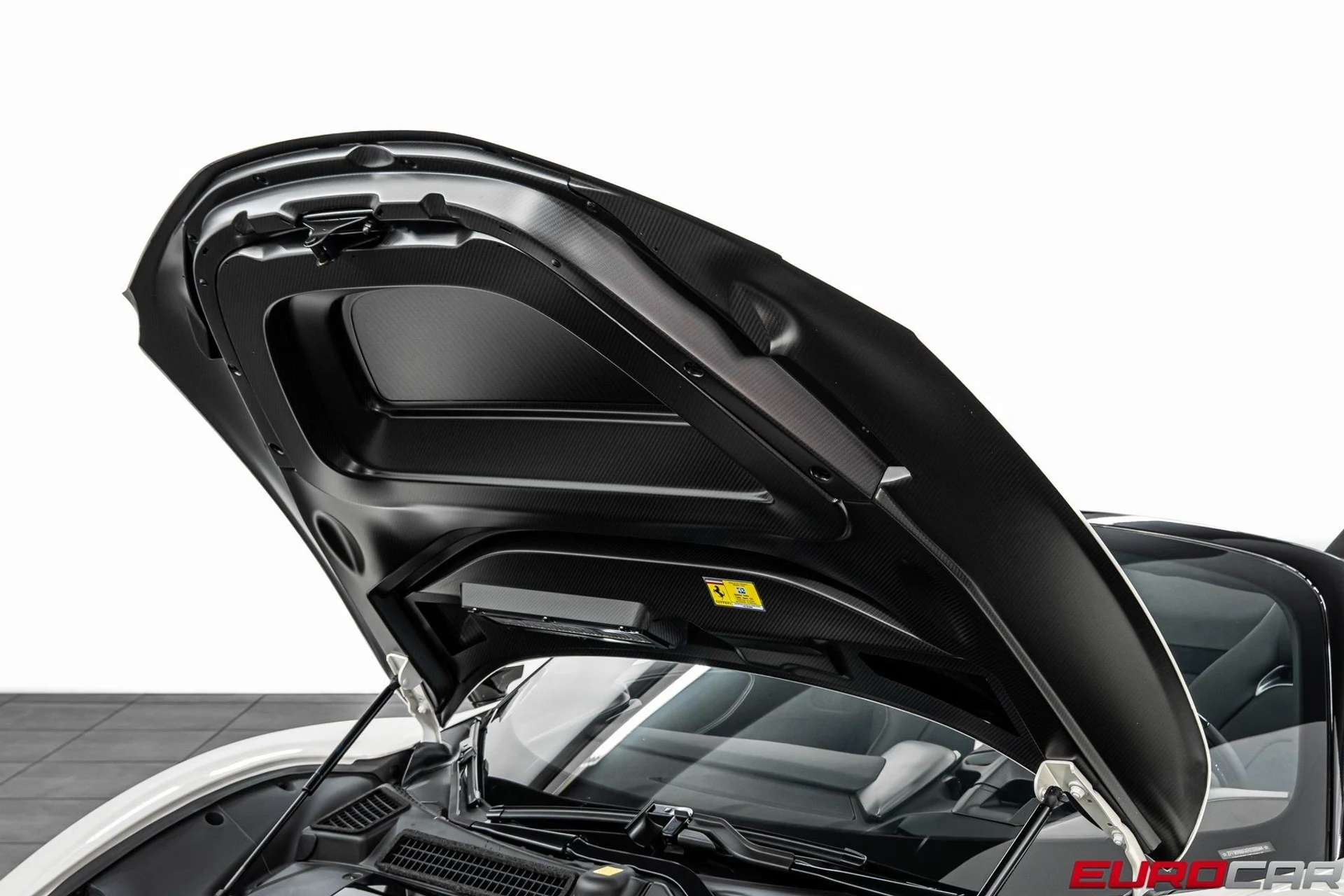 mph011_2116991689_image_12_f28ded58ef