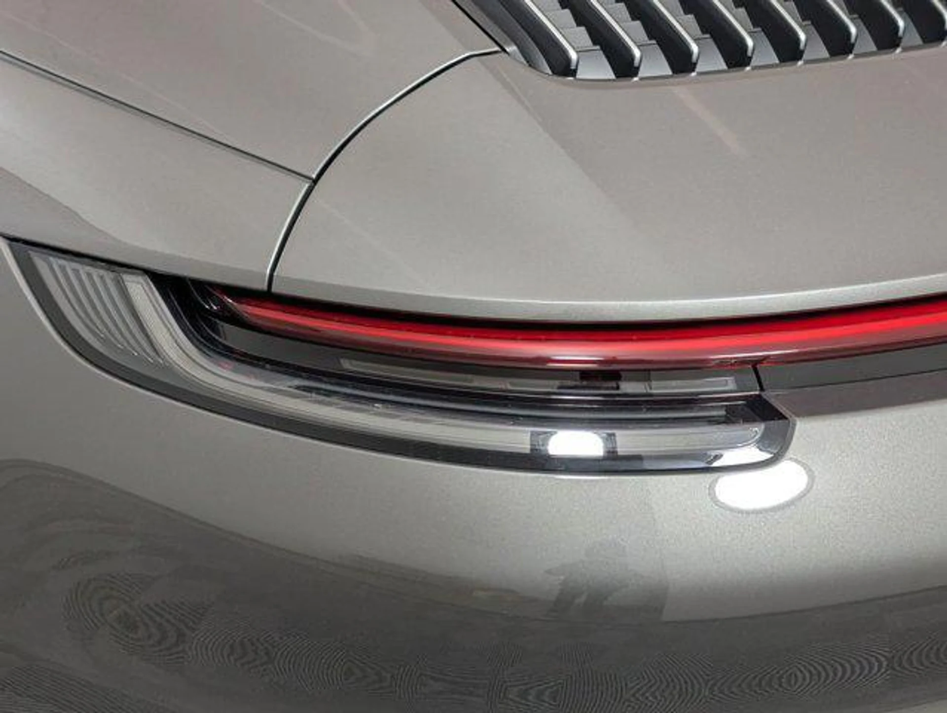 mph011_2117512412_DS_1i3i_NP_dn_M_Gb_Tz2_Y6f_Yf_KEW_k_df6ddd1815