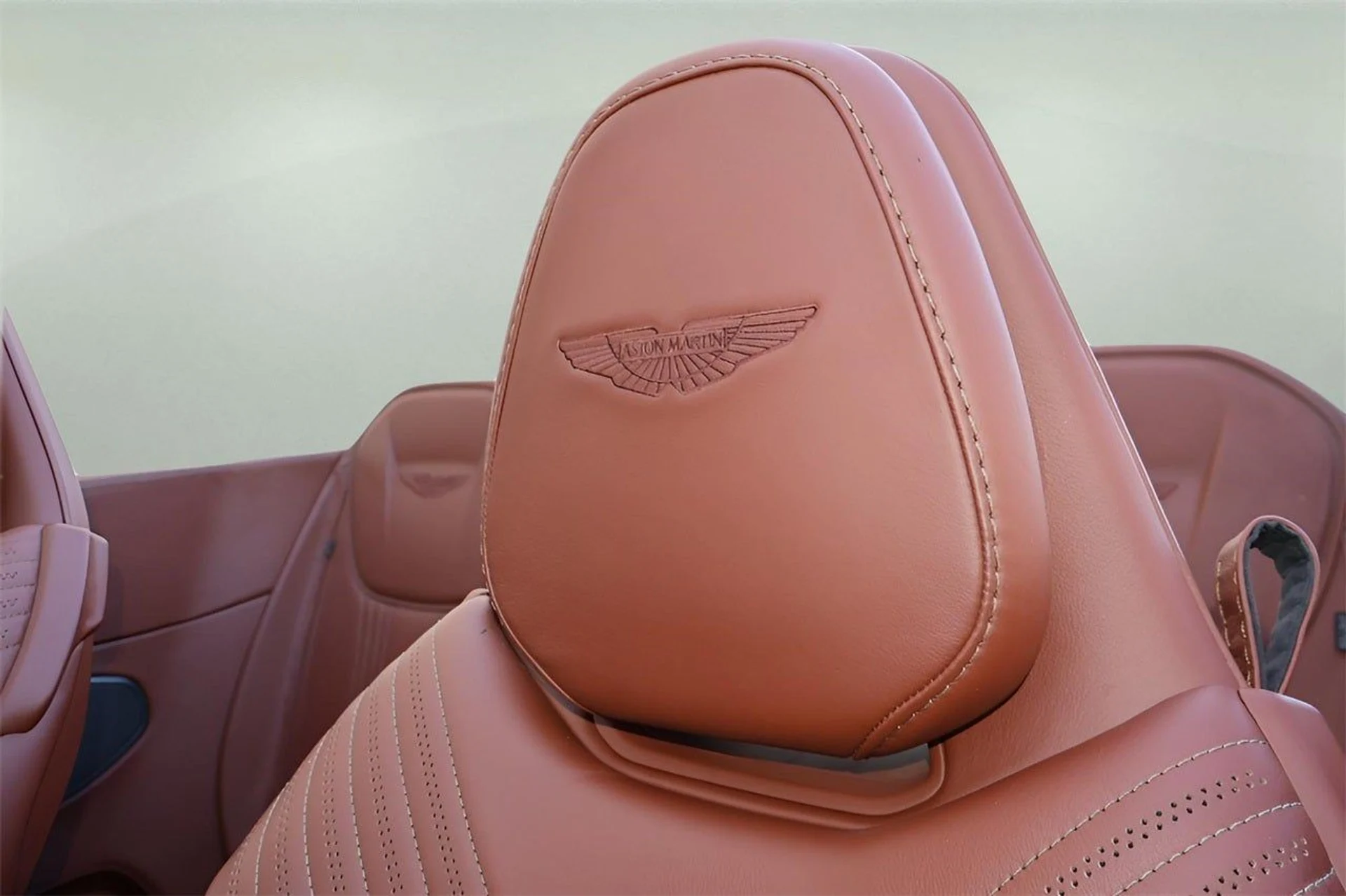 mph011_2119438362_12_c90785e5cc