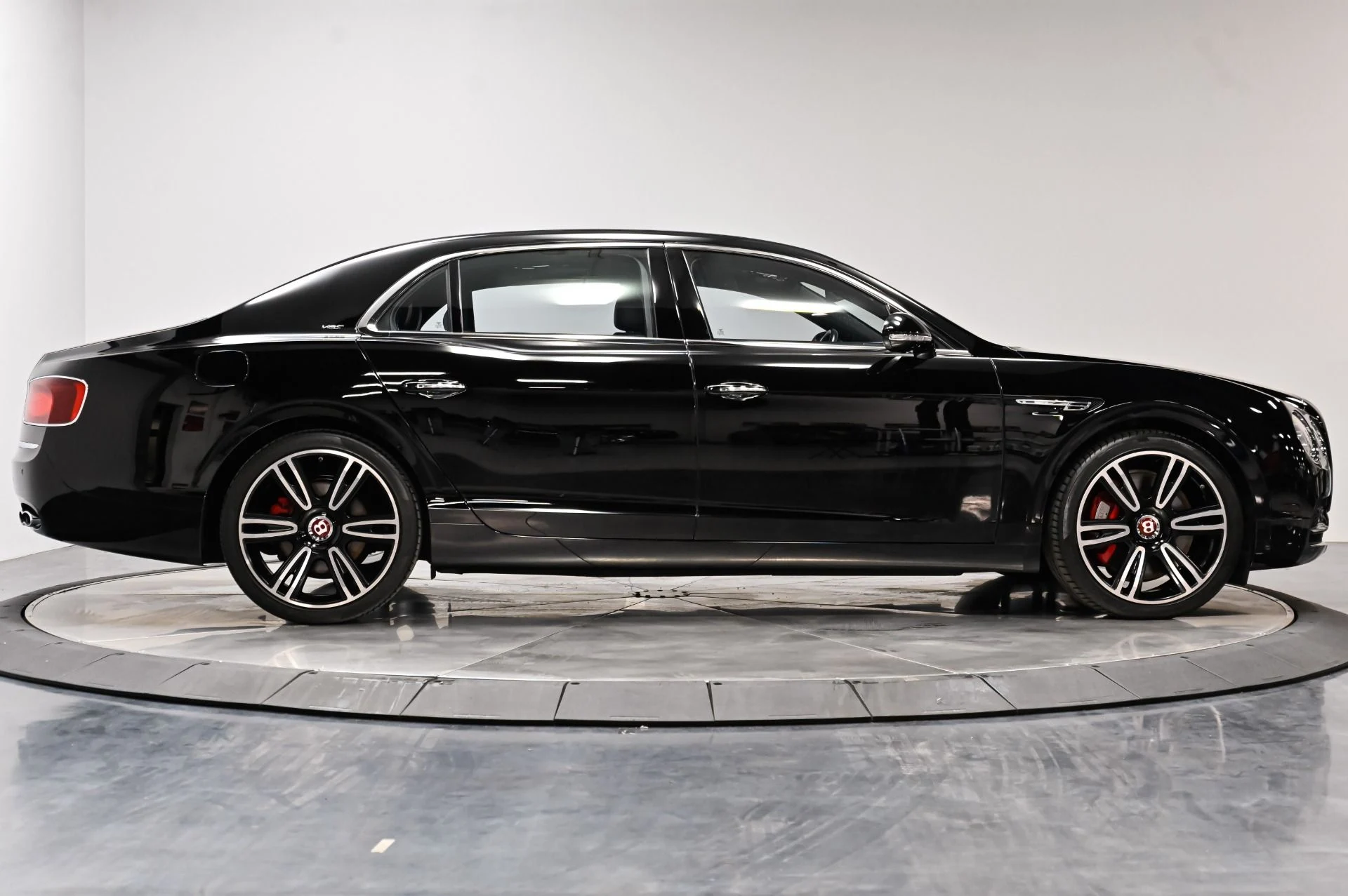 mph011_2126927911_Used_2017_Bentley_Mulsanne_1790361896_c62789b835