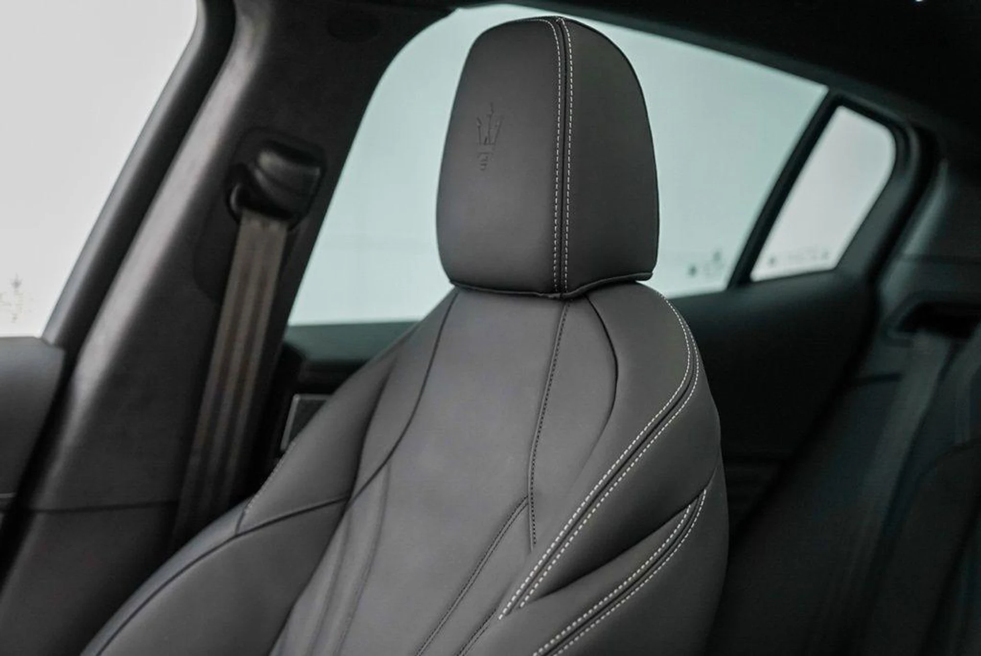 mph011_2129006833_krnw_r_Zqlu_Ph_Vmw2_Vgwn_Mi_XOW_Ok_1f54119bc8