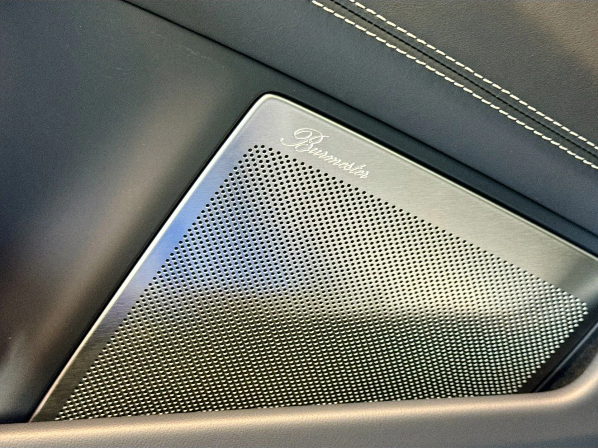 mph011_2131472005_01a09bfcb3259cfa7b936127692a0897_3540be0f9b