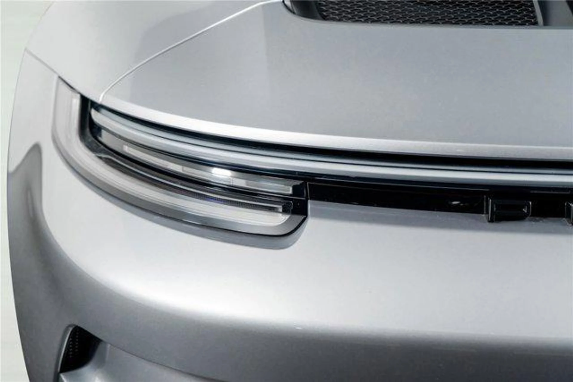 mph011_213401824_o_HS_Rph_cn_O_r0_D_Kkk_Qtwk8w_Eum4_a20e18ef5b