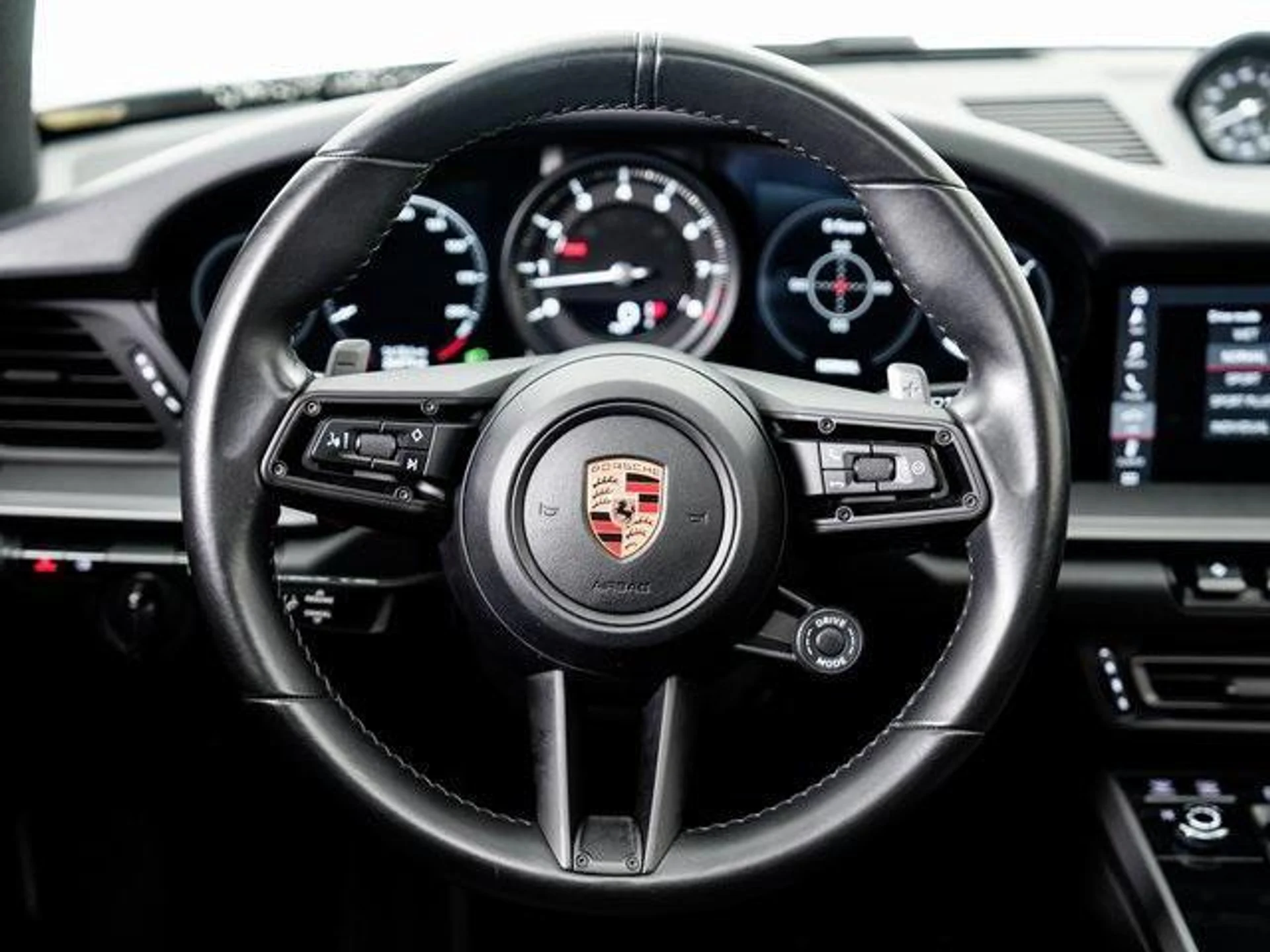 mph011_214994220_7i4_O_Wocar_Dp_L_Su_f8_A_Vq_Cs17_Rr_Y_cde009d6df