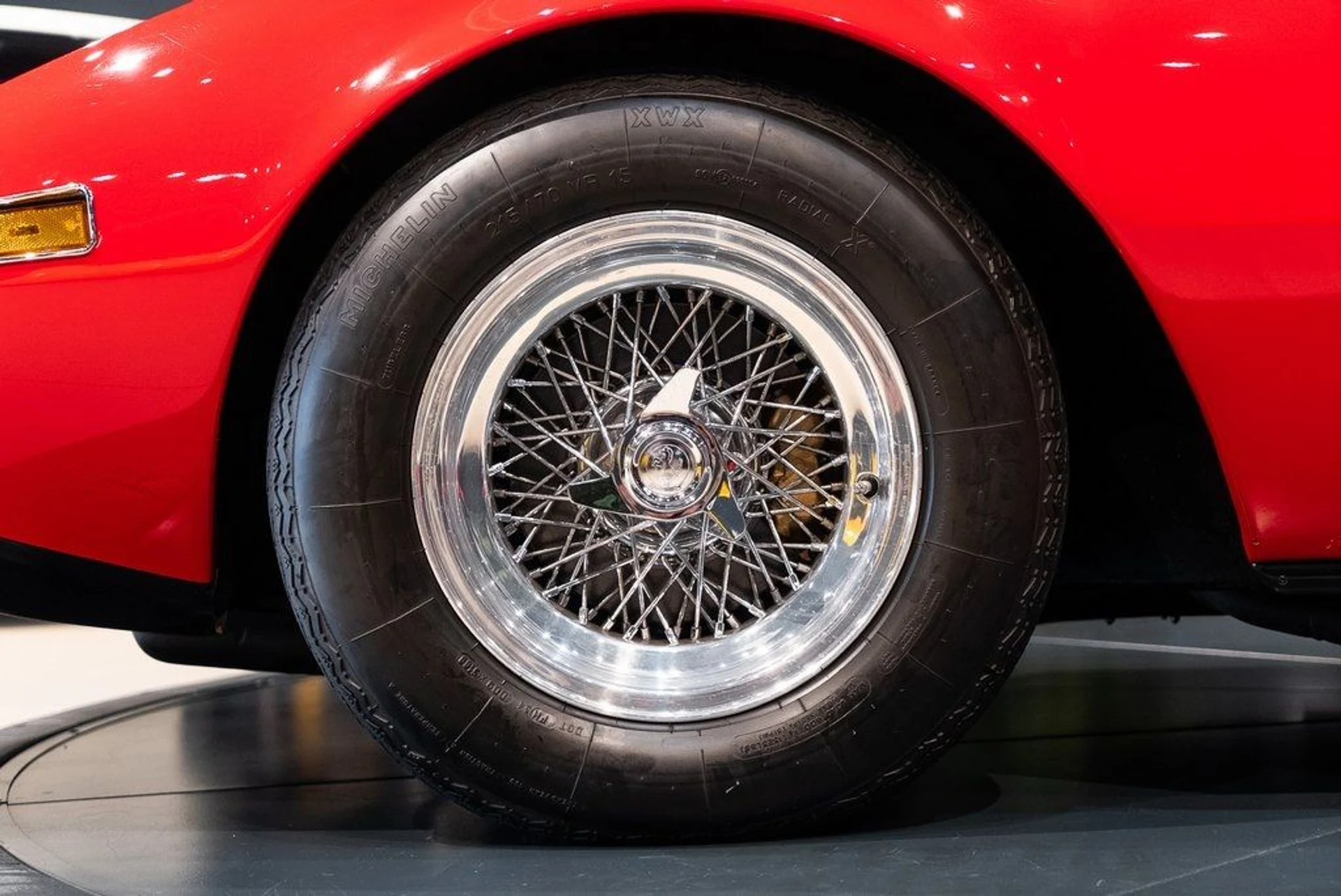 mph011_2152538453_d8058adb564a50928033290f3da728f4_166800072c