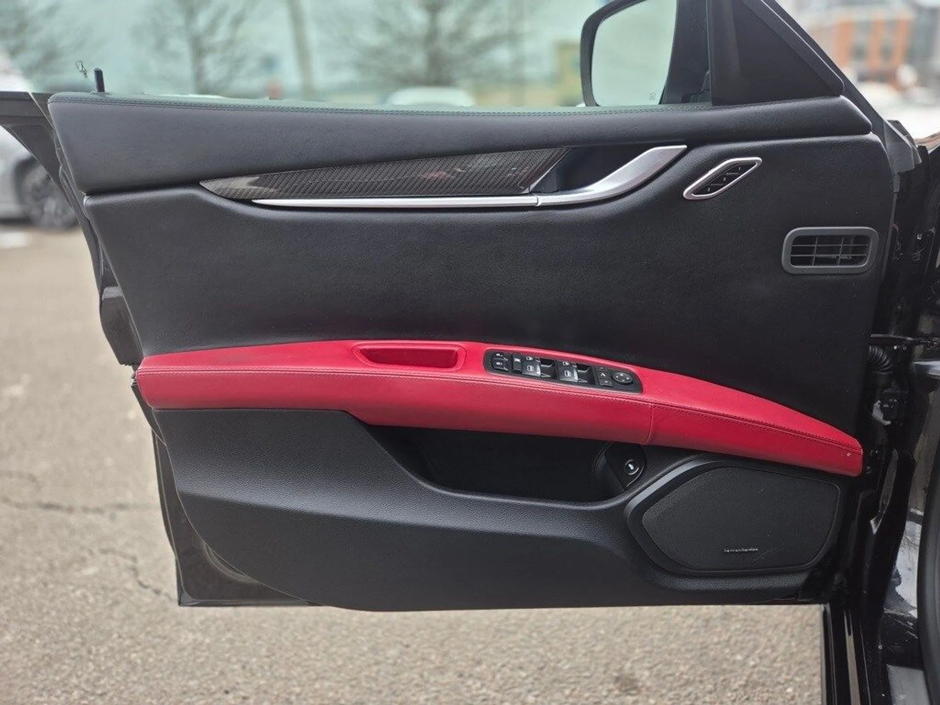 mph011_2156663346_2ea79a1442c561343d62ffe39caa952fx_f2e7c63254