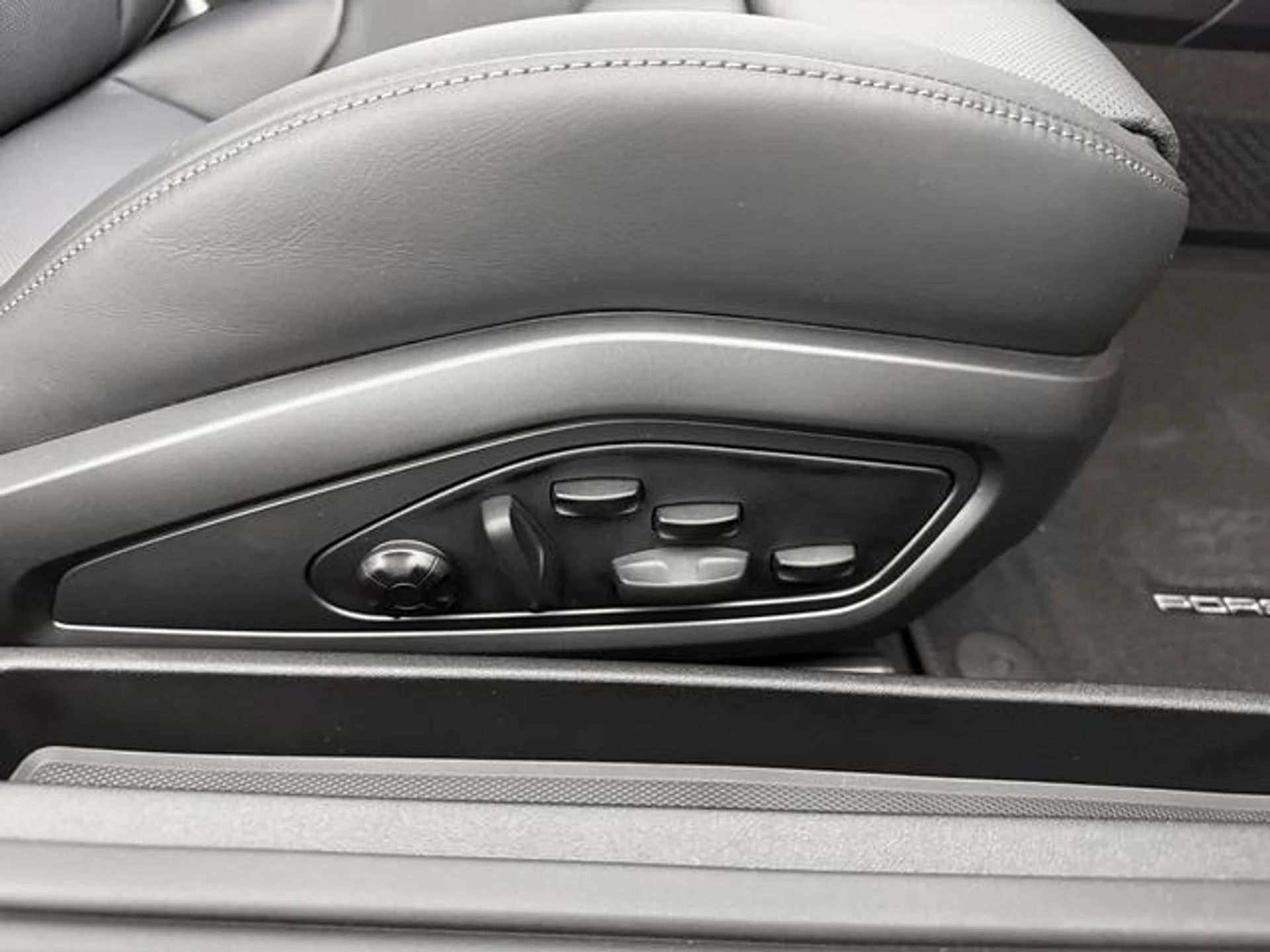 mph011_2157142750_2_E_Jvo_Y_n_R8yb_Mt_Ayt_Pa_J8z_Lgl_U0_51bdfd6a81