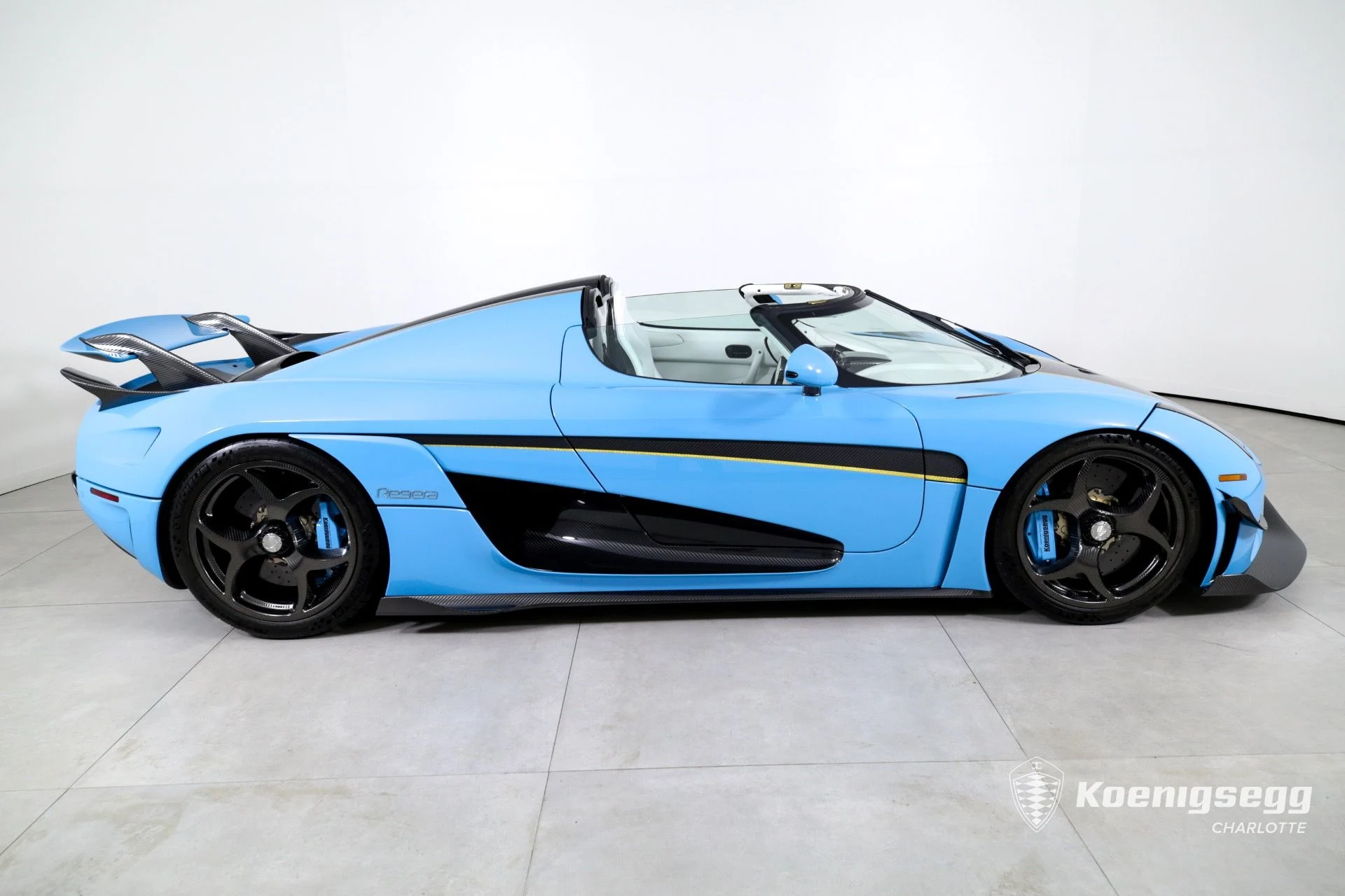 mph011_2159967208_Used_2021_KOENIGSEGG_REGERA_RWD_1728055744_9fb73c8d63