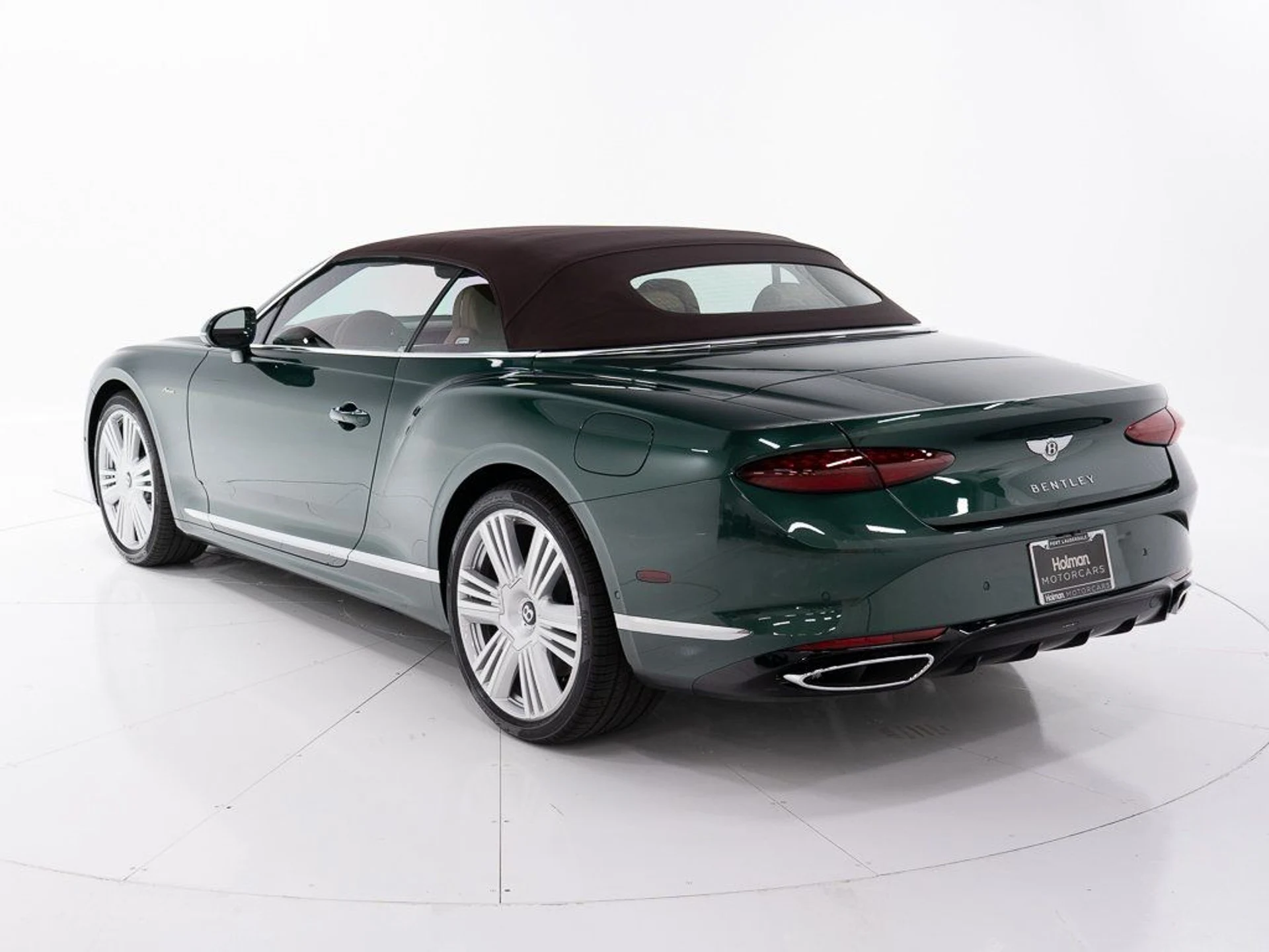 mph011_2160560355_d81d1eb840902e2bac6a714fce70c08c_7b1eef2ecf