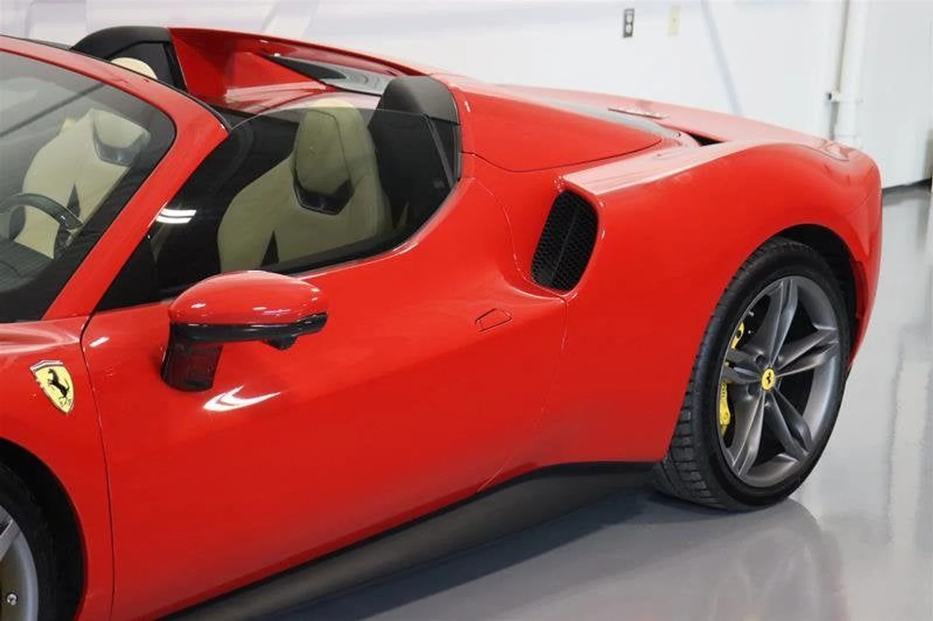 mph011_2162329861_6161ee08c2384812b88ead56b75cbd00_40bf77f36c