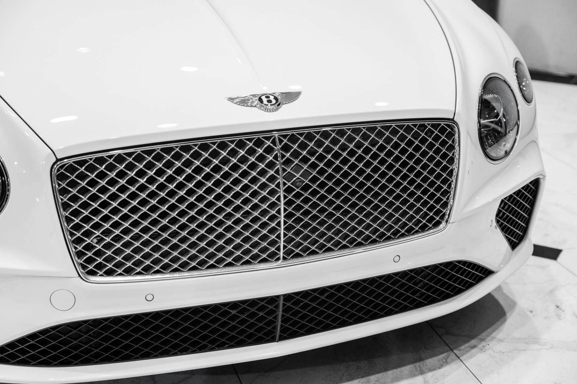 mph011_2163093885_Used_2023_Bentley_Continental_GT_V8_1791300690_a22f7c0884