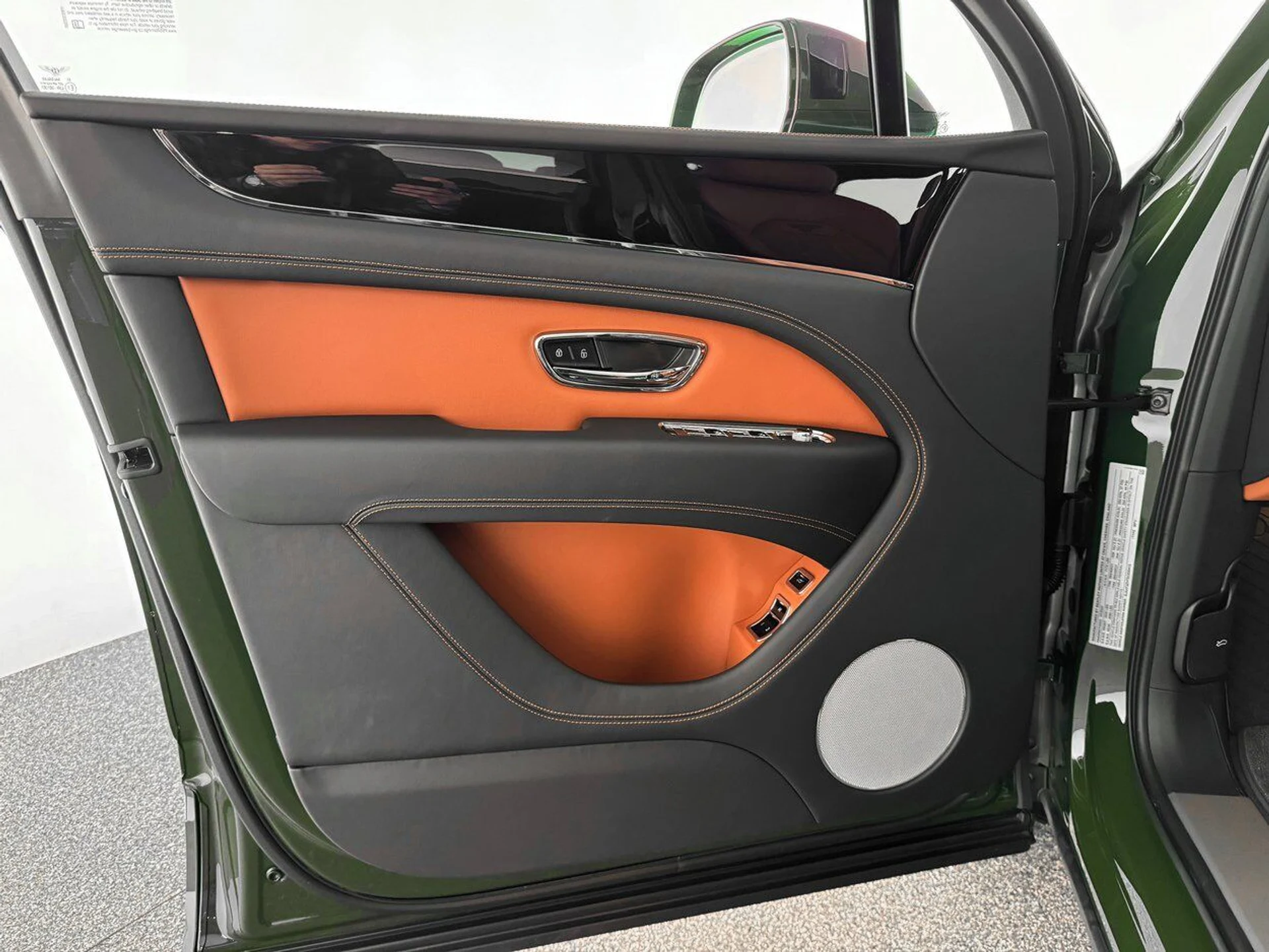 mph011_2166571872_afb2708bad5842e06ce438a89c929ced_ec4718d972