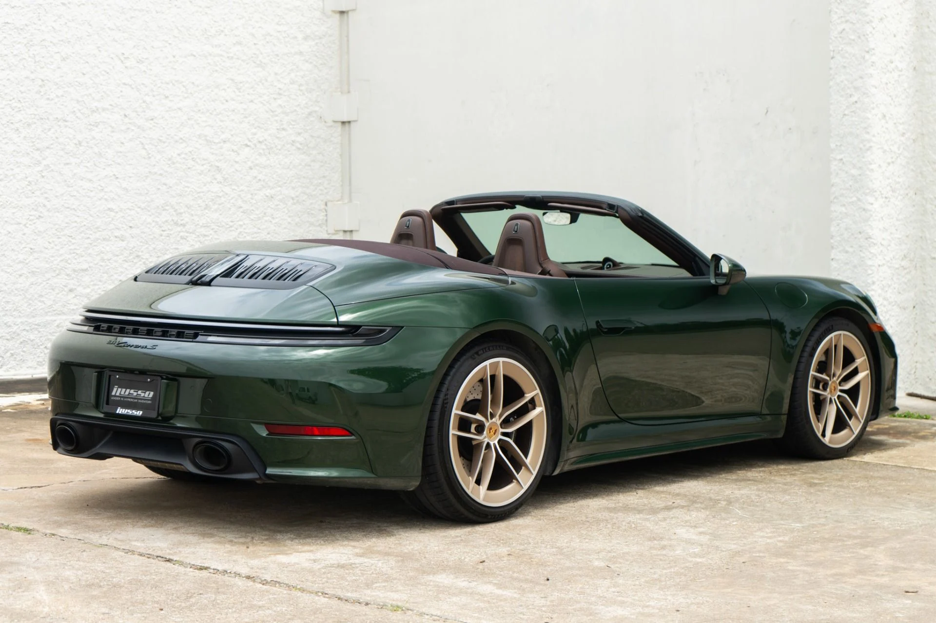 mph011_2169229504_Used_2026_Porsche_911_Carrera_S_1778259598_bd971bbd7a