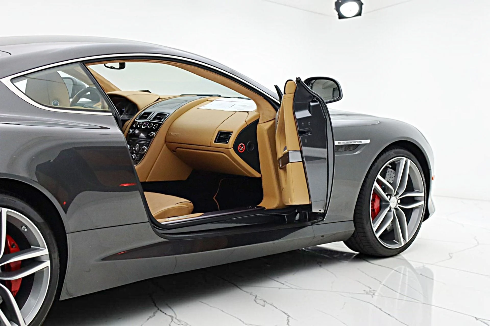 mph011_217675115_Used_2012_Aston_Martin_Virage_Coupe_15eab58024