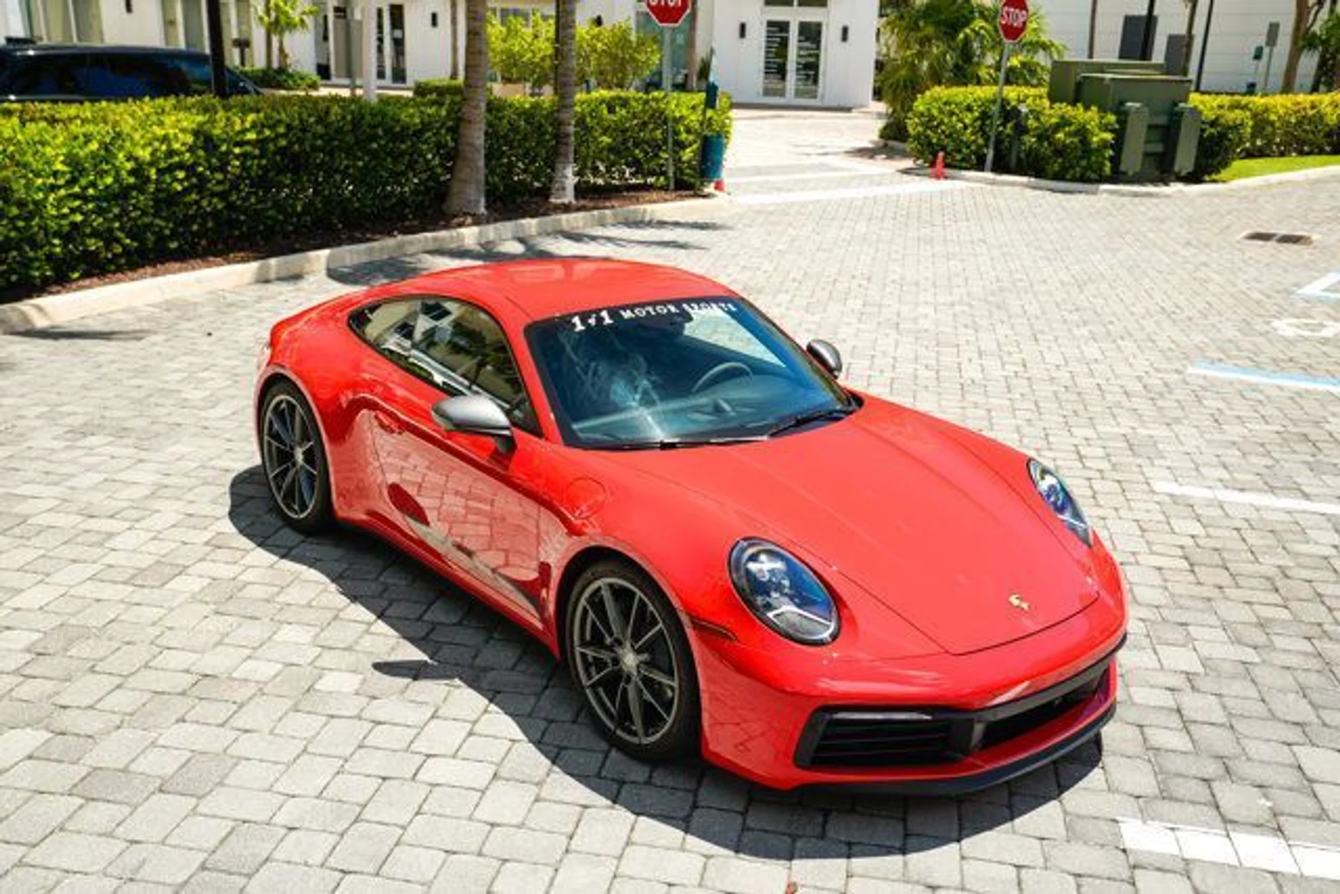 mph011_2180484716_used_2024_porsche_911_carreratcoupe_14354_22898234_12_640_7c8b27d2b3