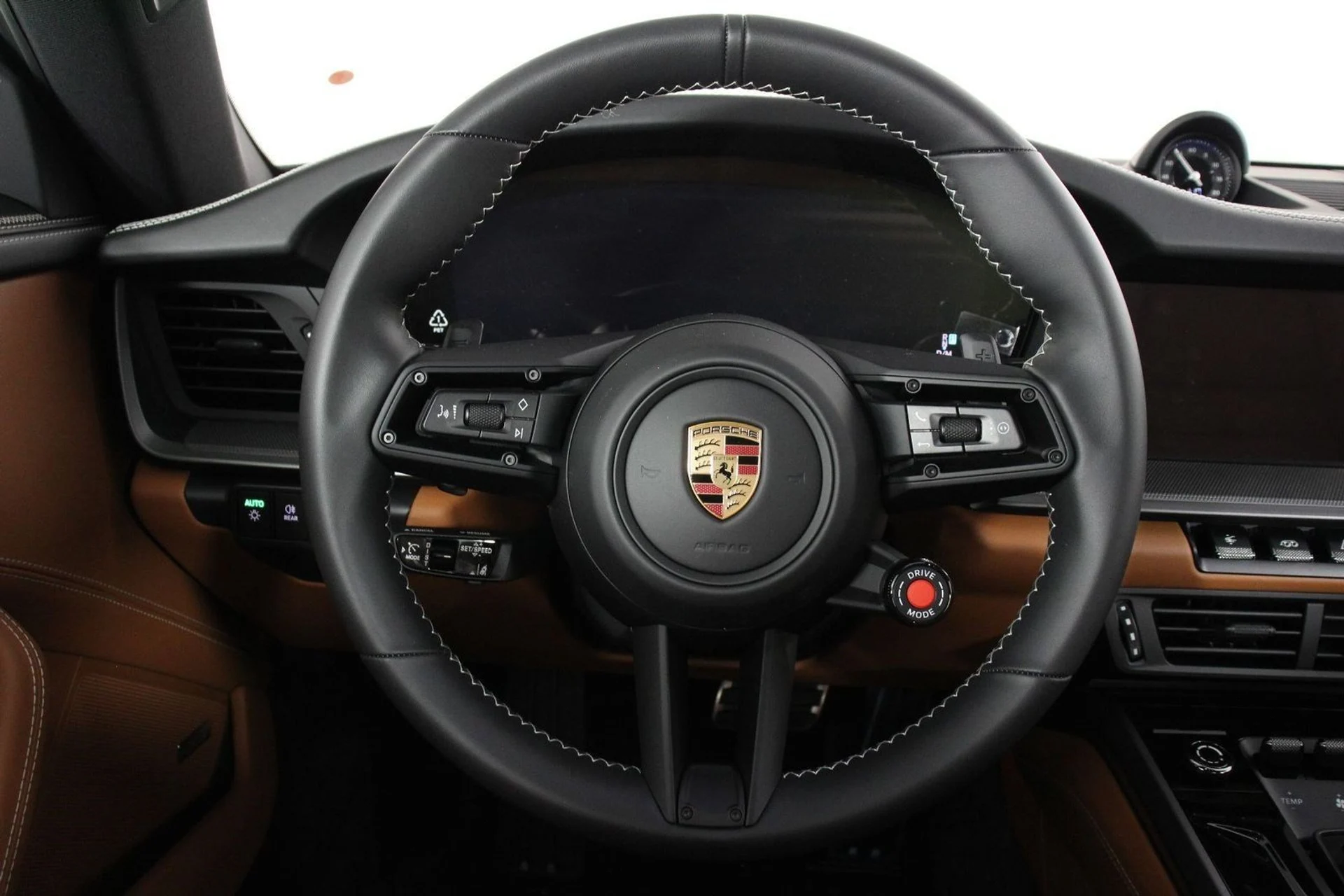 mph011_218270899_d37a4544ca8eb41688ac450ad7390bee_b2cd40ca61