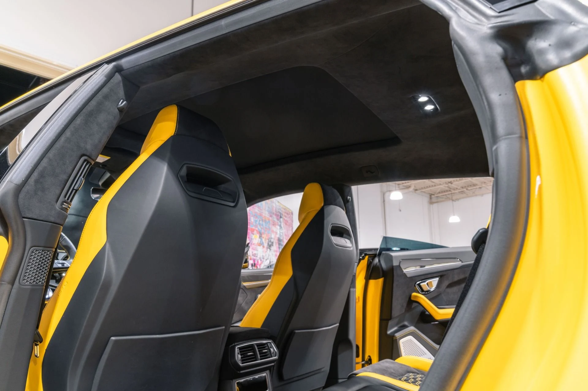 mph011_2184447003_Used_2021_Lamborghini_Urus_Pearl_Capsule_w_FULL_RYFT_Exhaust_1771450400_bf95812f96