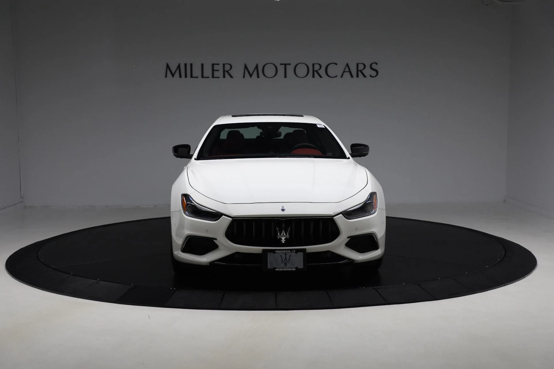 mph011_2203452034_Used_2022_Maserati_Ghibli_Modena_Q4_6016bc60ae