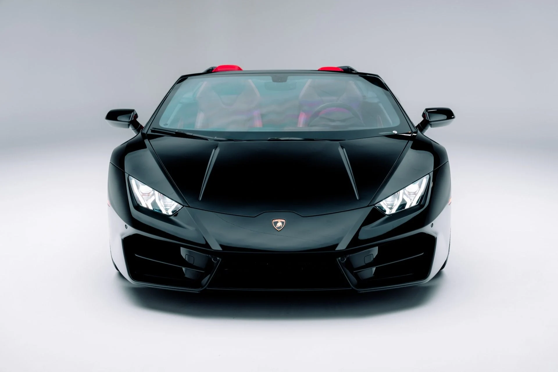 mph011_220378753_Used_2019_Lamborghini_Huracan_LP_580_2_Spyder_1763507934_fd2ac2b001