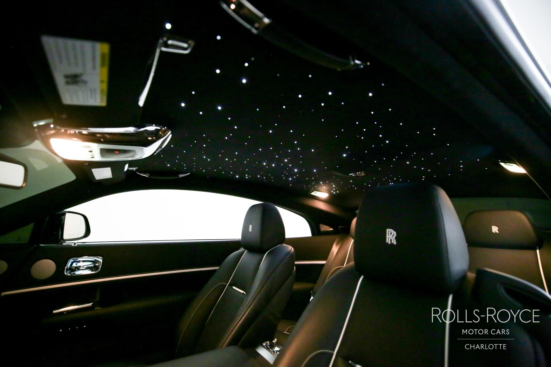 mph011_2212130207_Used_2020_Rolls_Royce_Wraith_1742827332_47f1d9790a