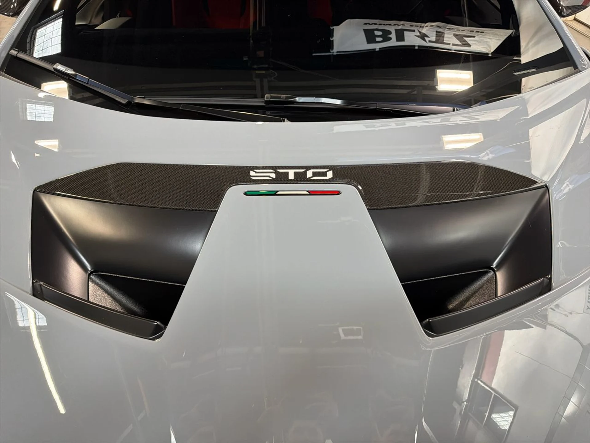 mph011_2221471885_639052931139109544_8fe1d8830f