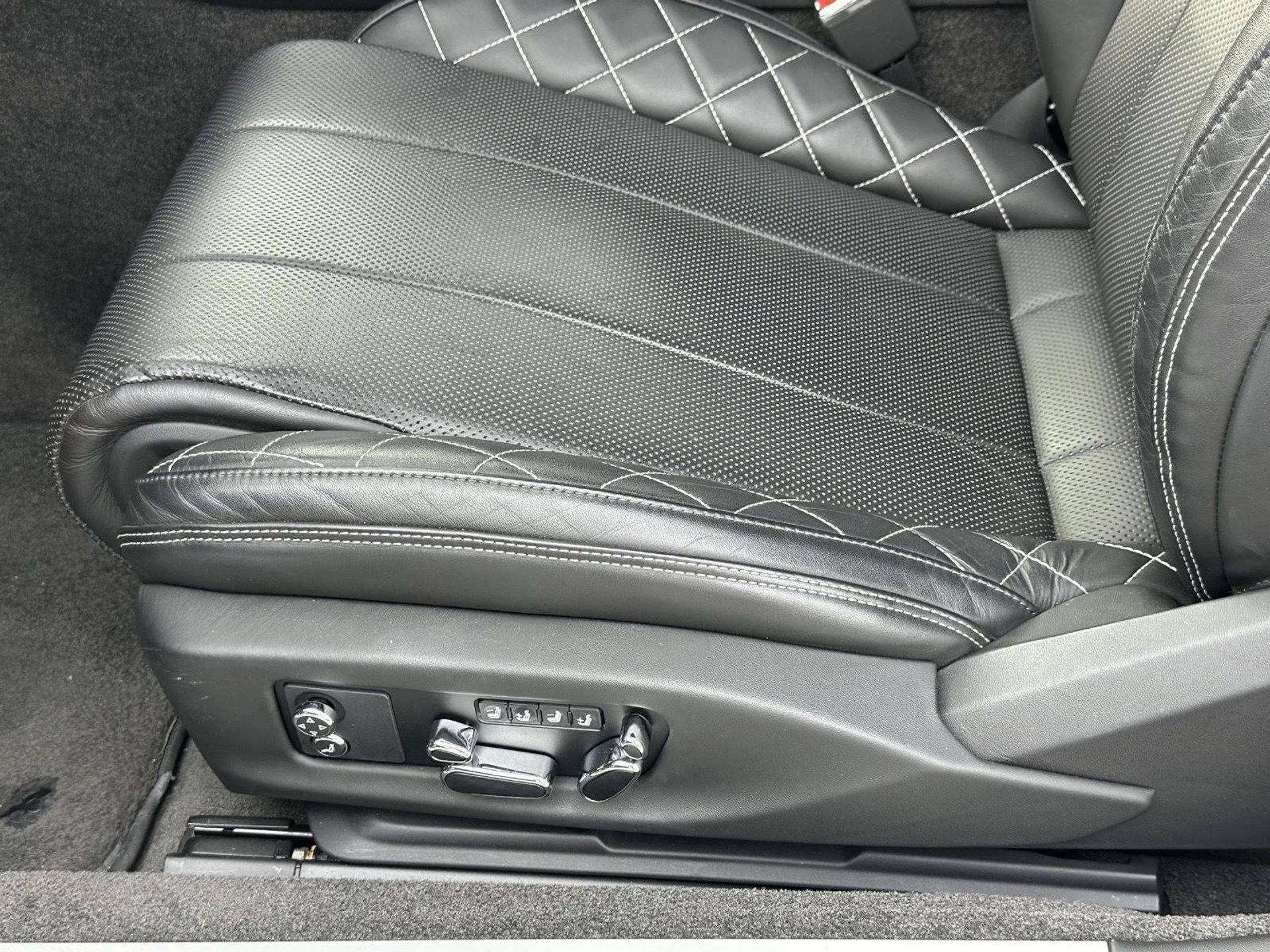 mph011_2227673067_cdfaef2f7658acceb80d7b3a723e5a6a_c8f28aec1d