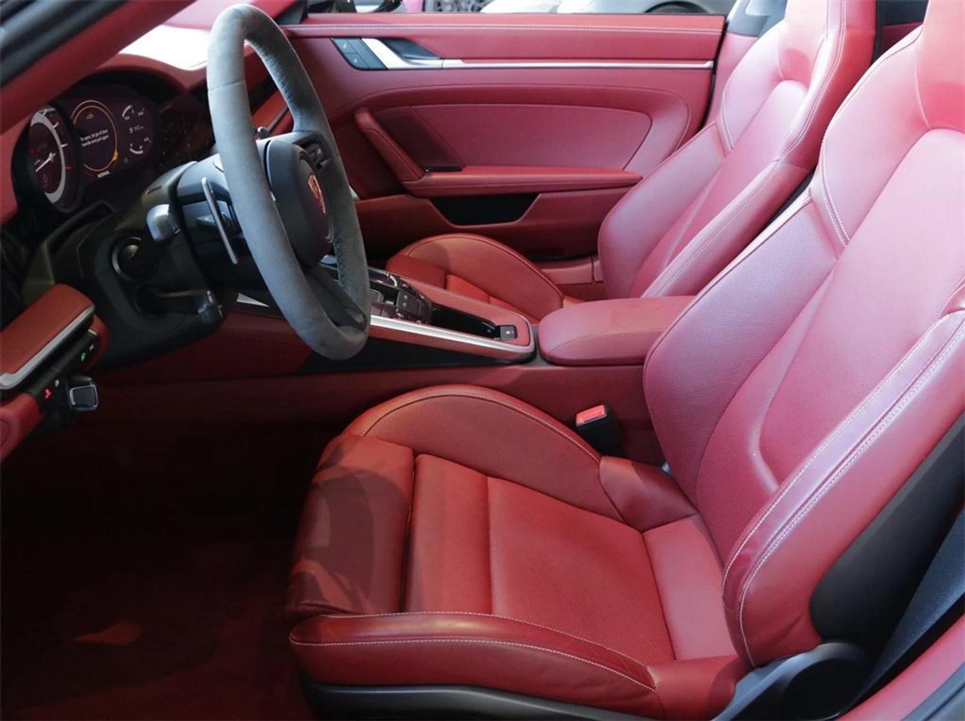 mph011_2227736732_Iv8f_Vd9d2t6_AB_Km_Hw_YKA_Ap_0_T_Bw_e9a7543be5