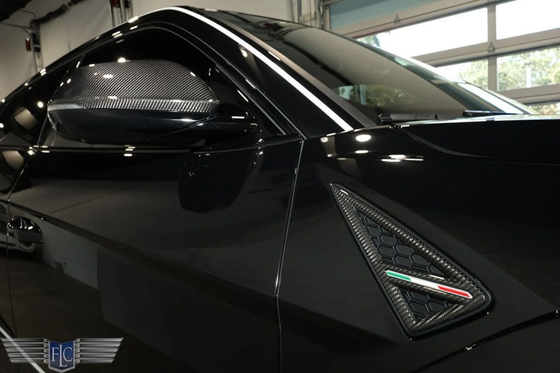 mph011_2230129486_used_2023_lamborghini_urus_performanteawdessenzascv12_9689_22954782_12_1024_1692d58441