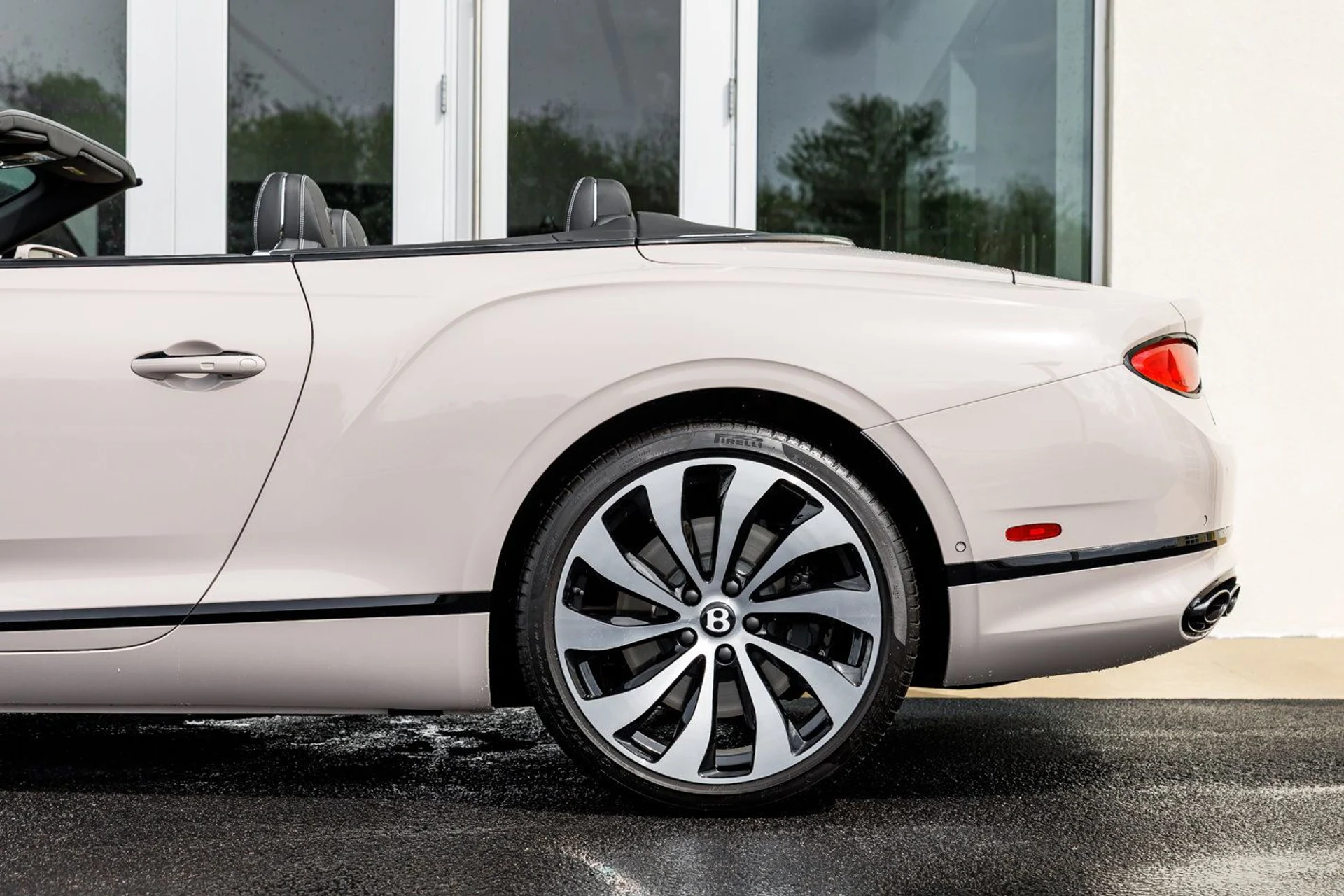 mph011_223504308_dd3ff18c74cee8bf7ac5218edcc7e0dbx_4e9b30f863