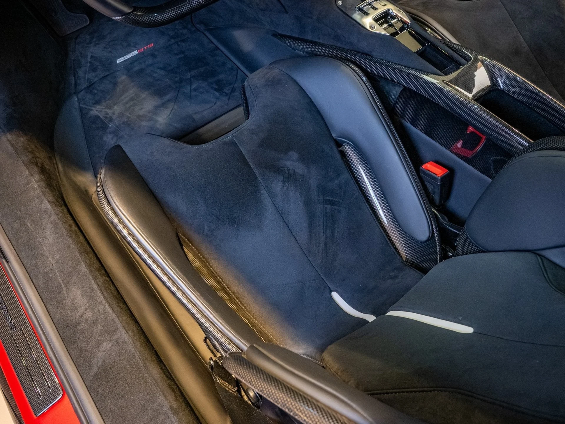 mph011_2237811015_12_f285396781