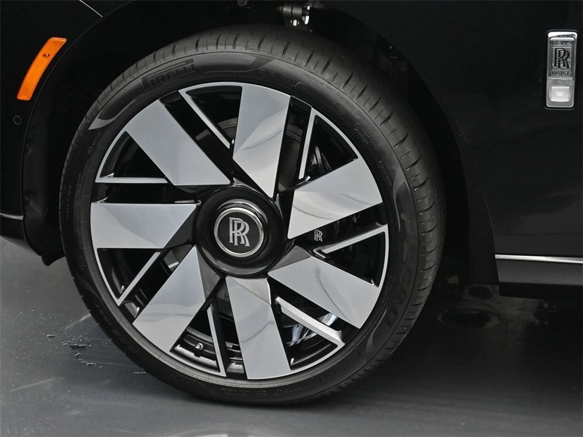 mph011_2242341466_3ad25ca6c3533f18af7a603450880e23x_9aa2b2bb3f