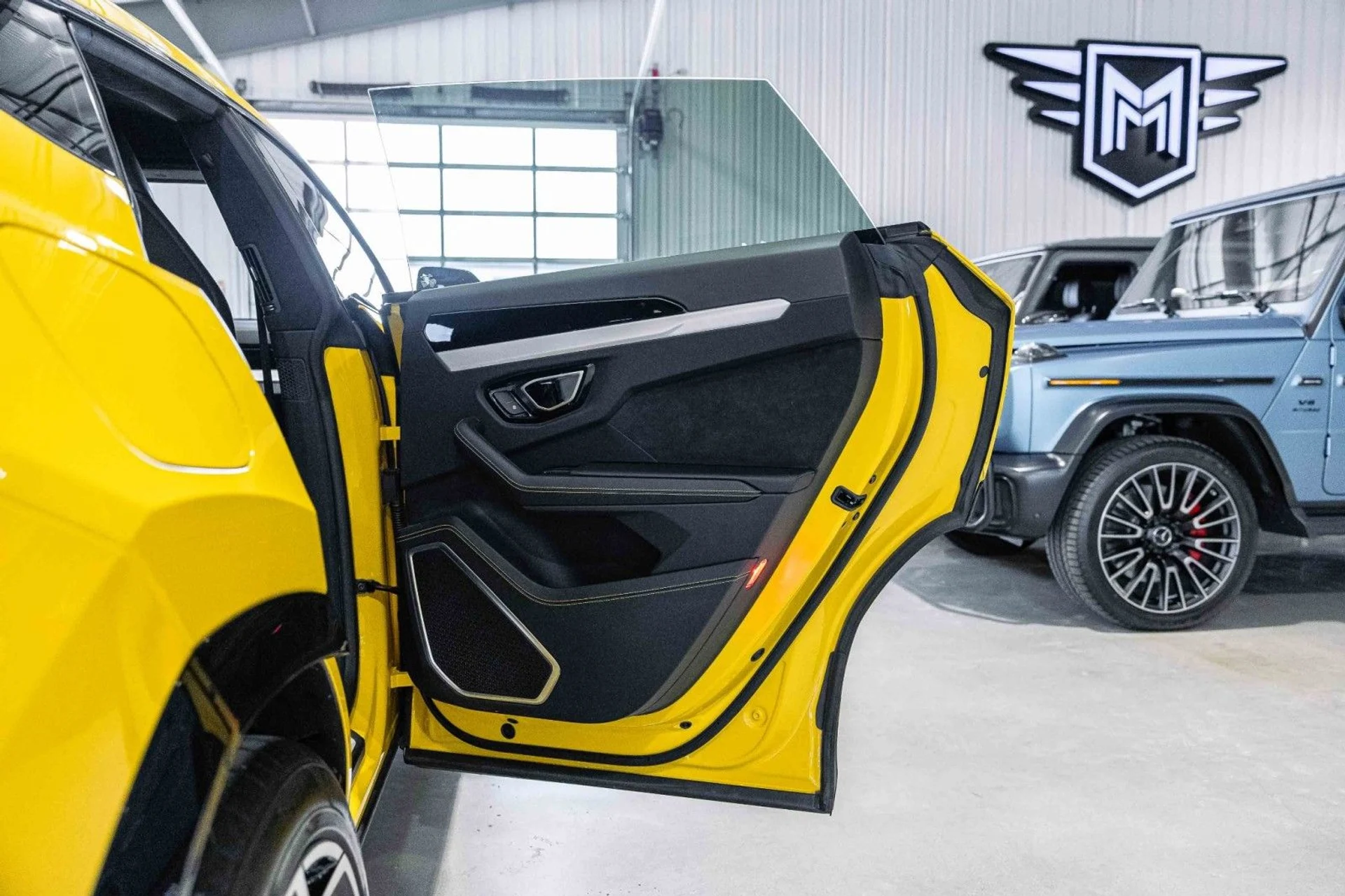 mph011_2243292481_g_A_6d7d962c50