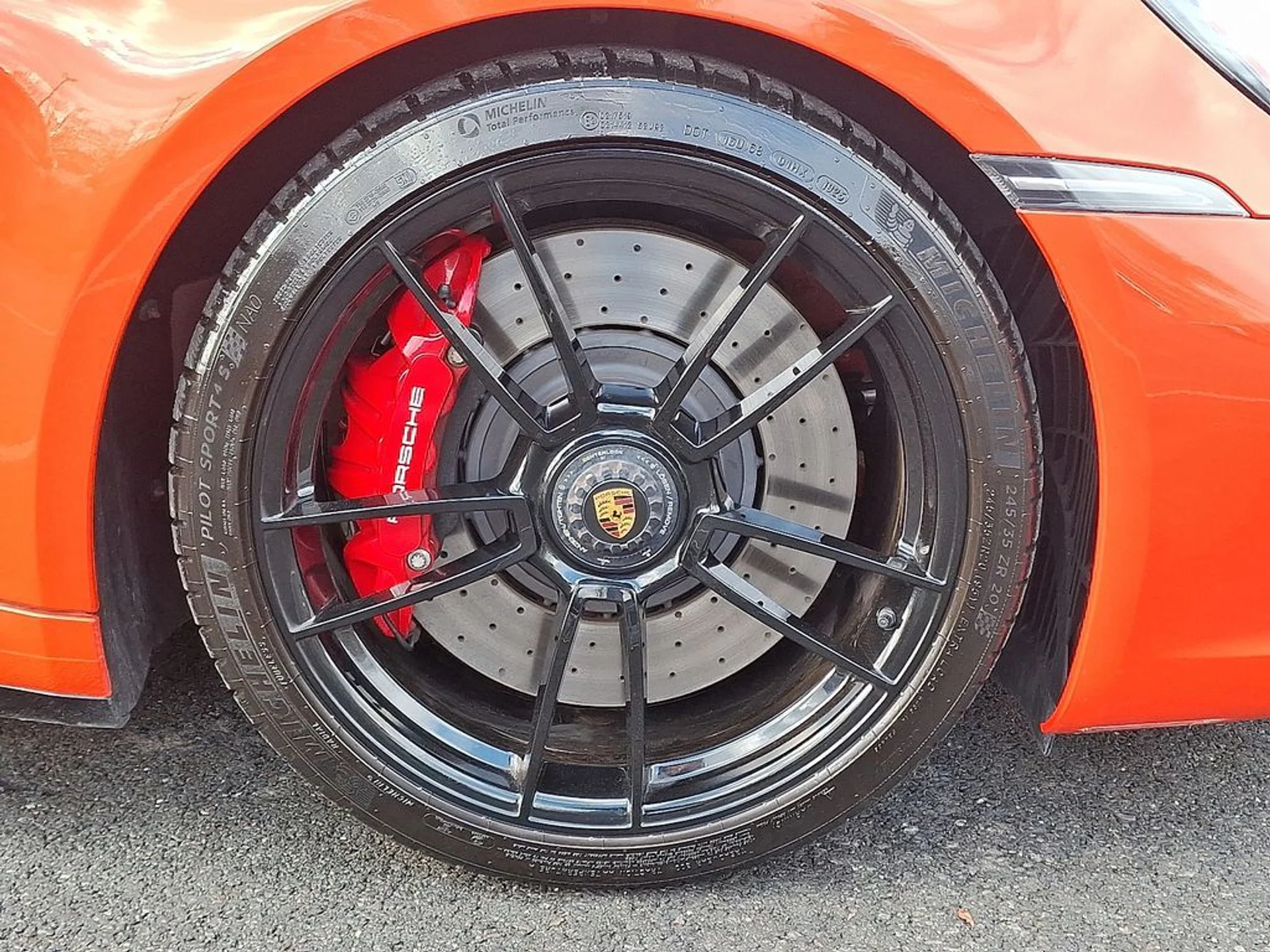 mph011_2254316166_889a780bc70c04d2be921c0c38ebc3efx_85606b5b31