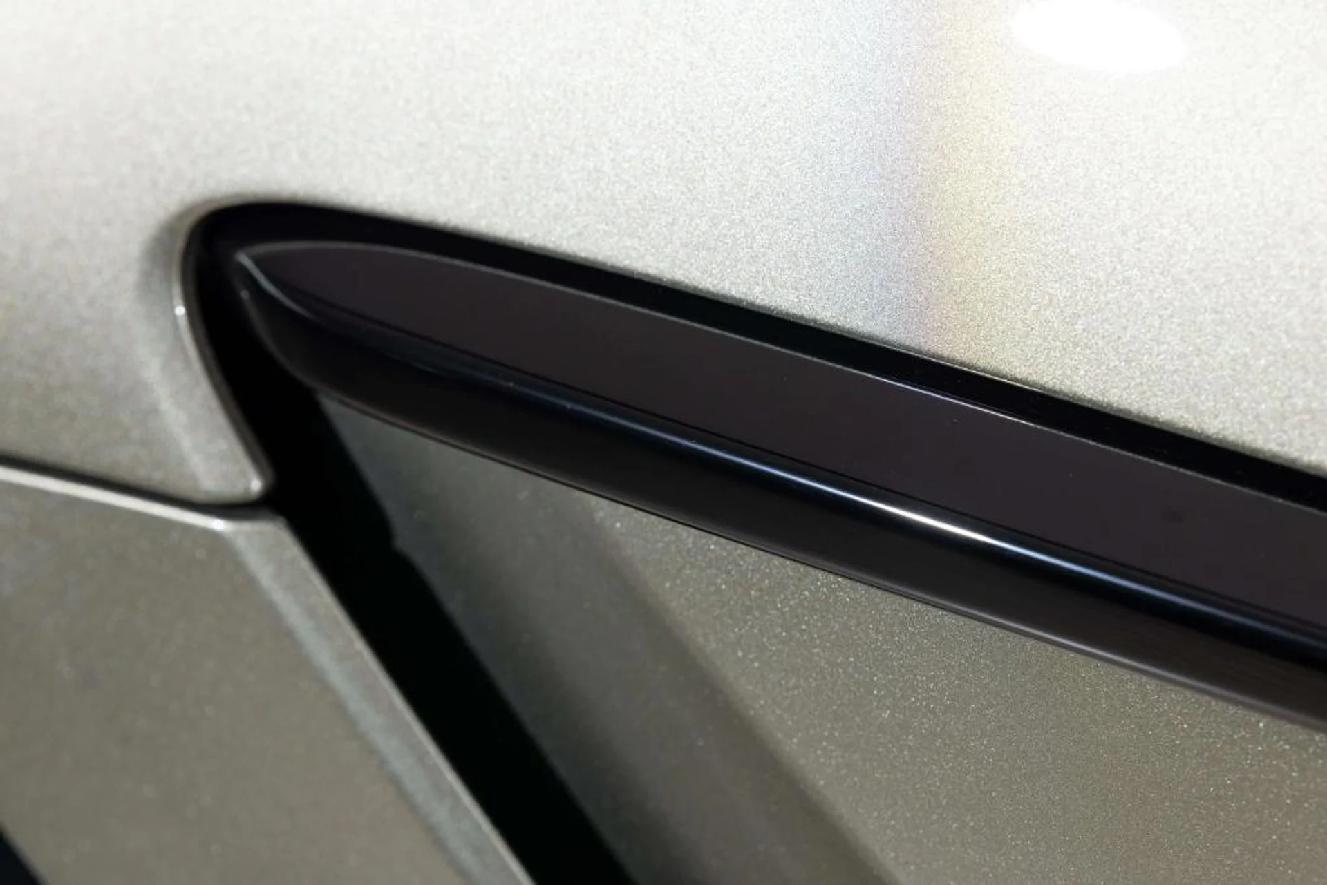 mph011_2257149417_2m9_B_Hn_U74_O2_Iddmzkj_tmp_Si_QA_5a67a7aef3