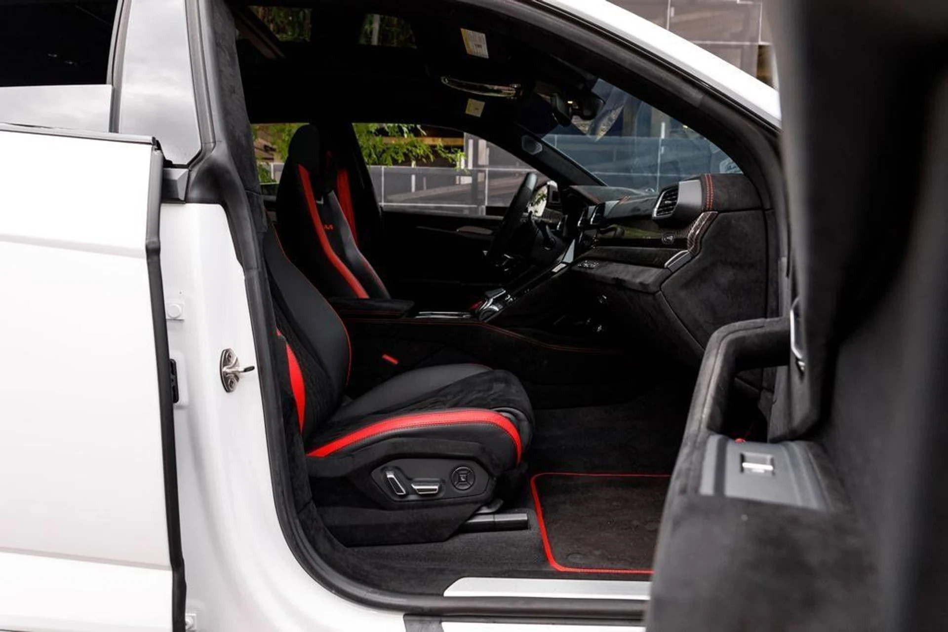 mph011_2265695956_f1b2a369df7c3456cc3b508cc30c1663_41620e3a33