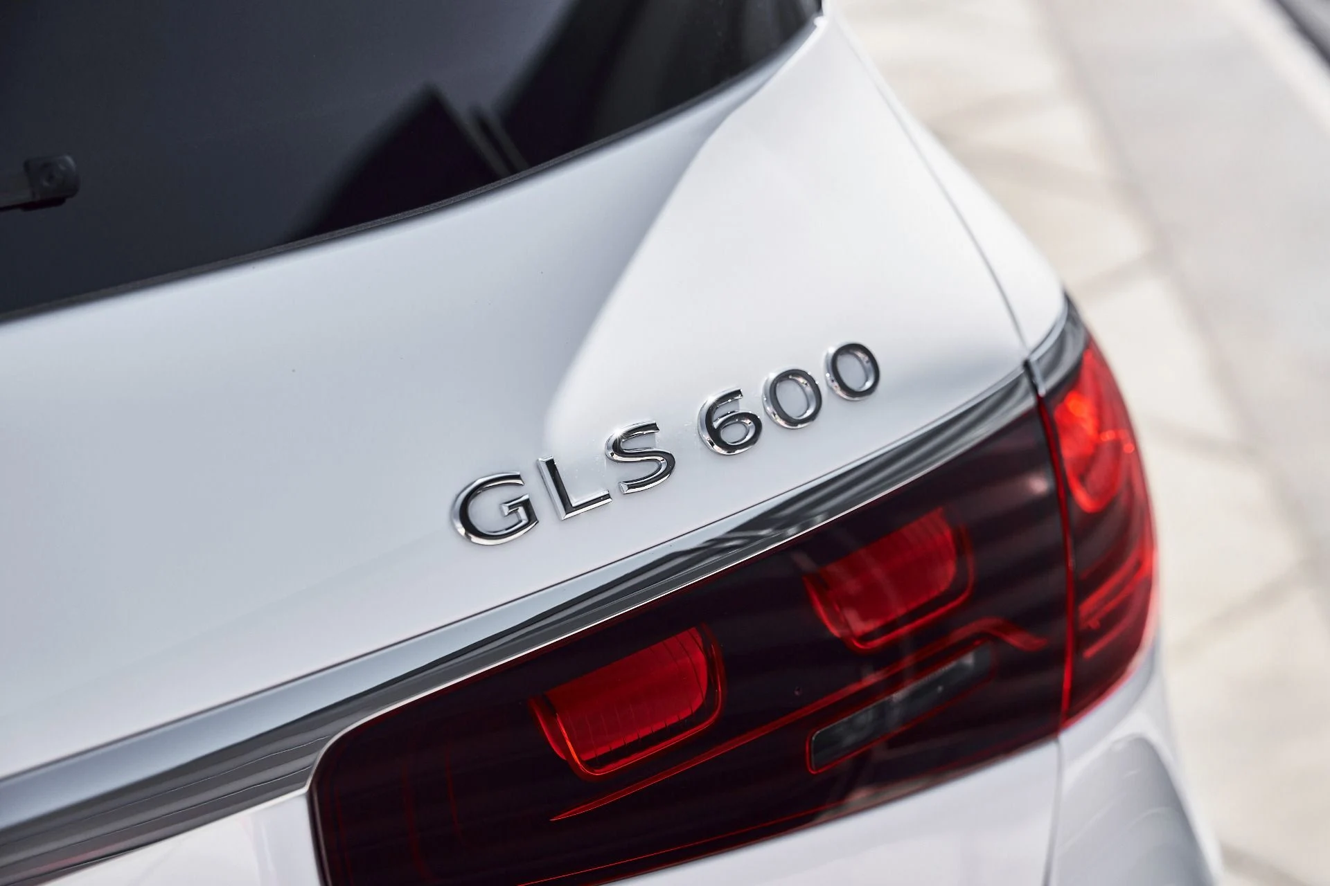 mph011_2265978704_Used_2026_Mercedes_Benz_GLS_Maybach_GLS_600_1777074051_7a68509310