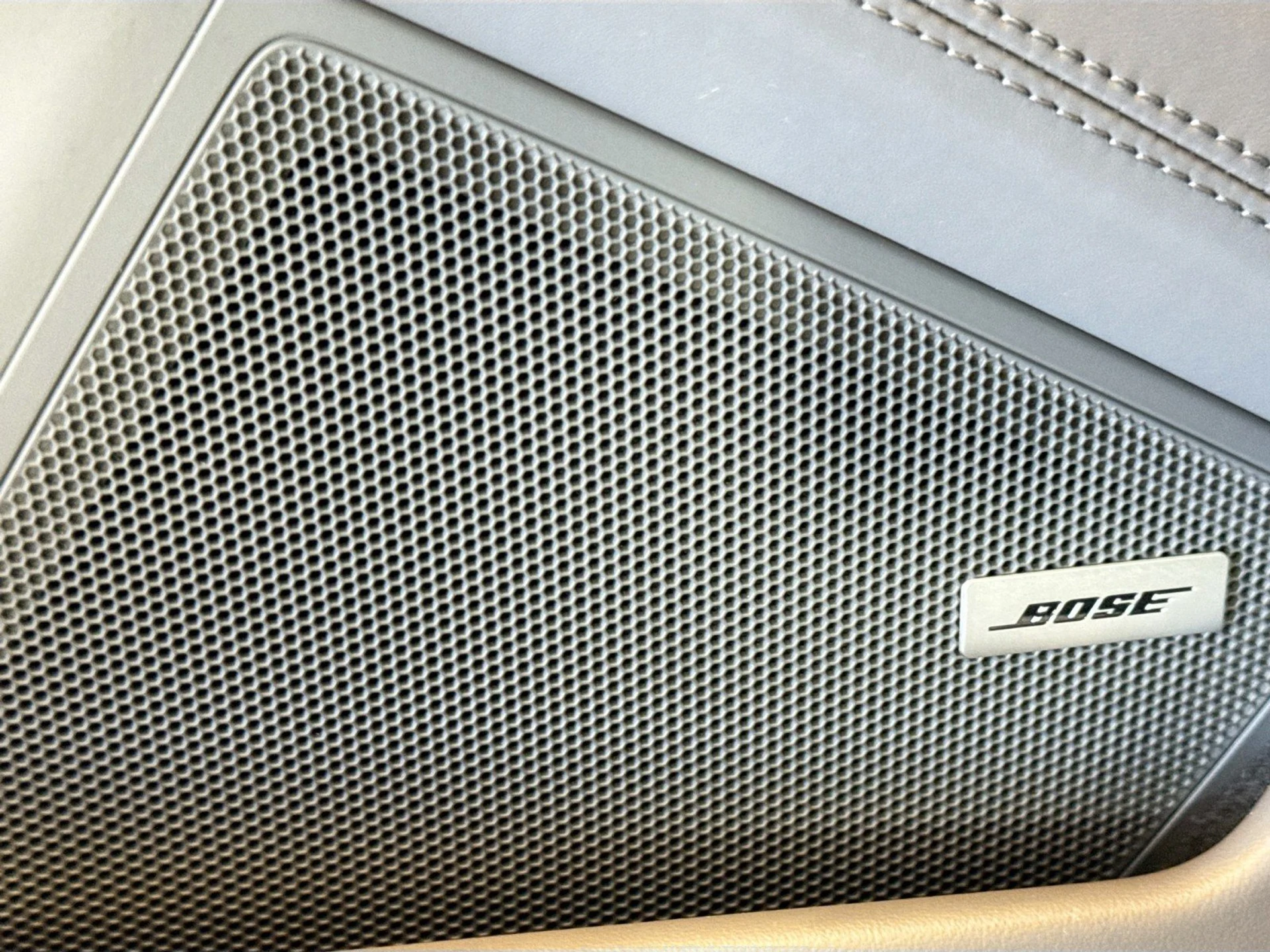 mph011_2270674049_7f9193dcdff5b822351f5ea7d9861c82_f43a4ed3f8