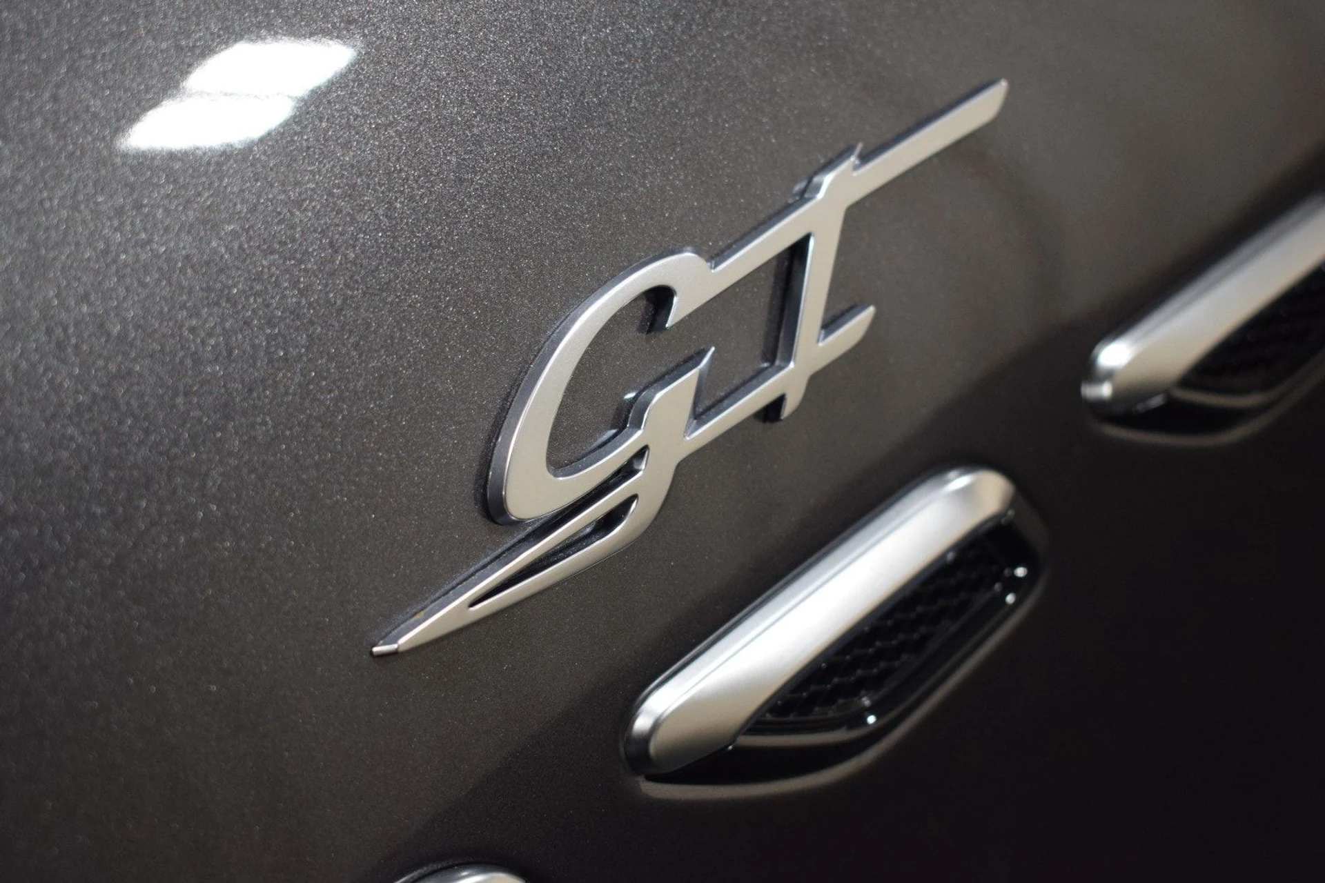 mph011_2273681742_281059b52dcc3754cbcee4cf882e38cbx_8979a1f366