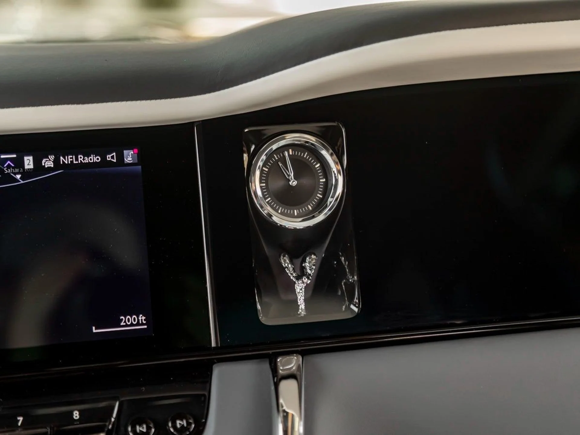 mph011_228124795_12_5edc473265